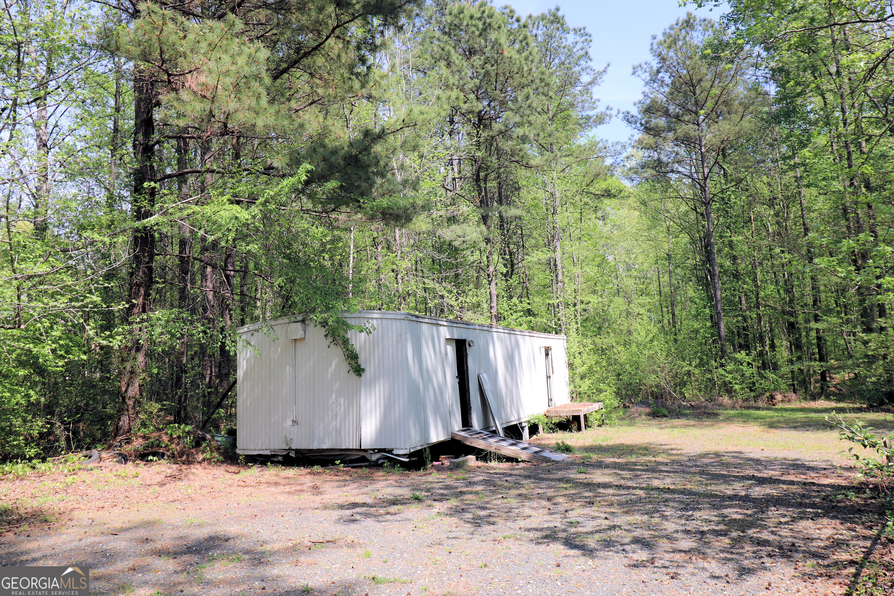 192 Deerfield Drive Property Photo 28