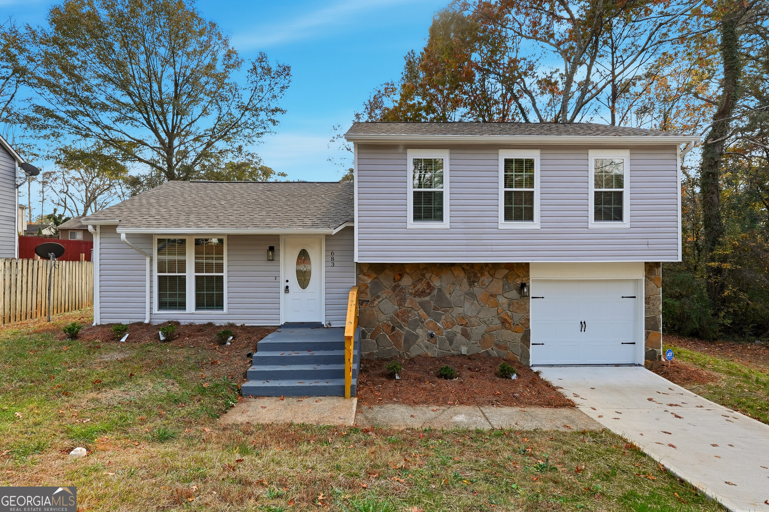 683 Wood Path Court Property Photo 1