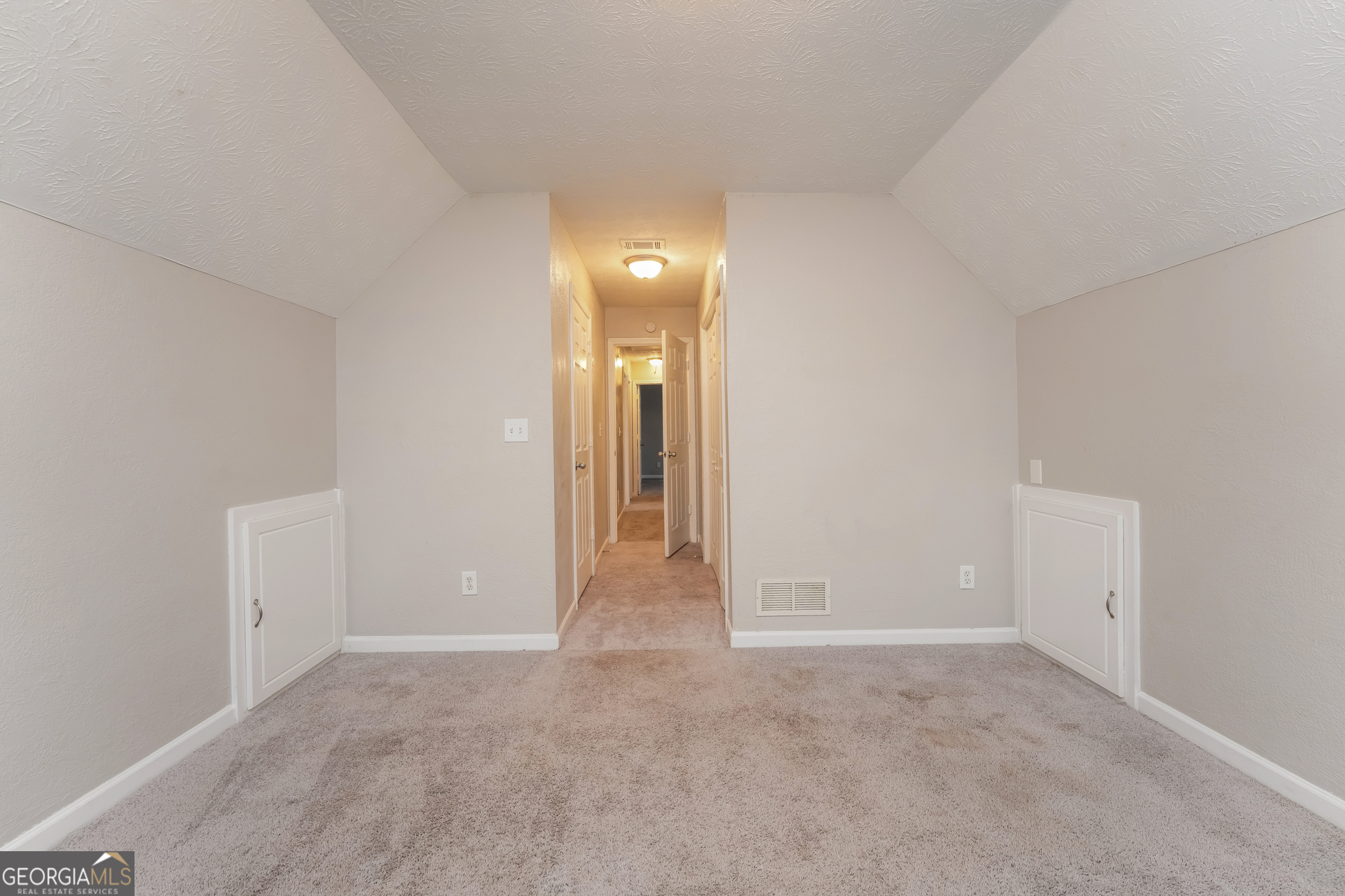 310 Alcovy Way Property Photo 17