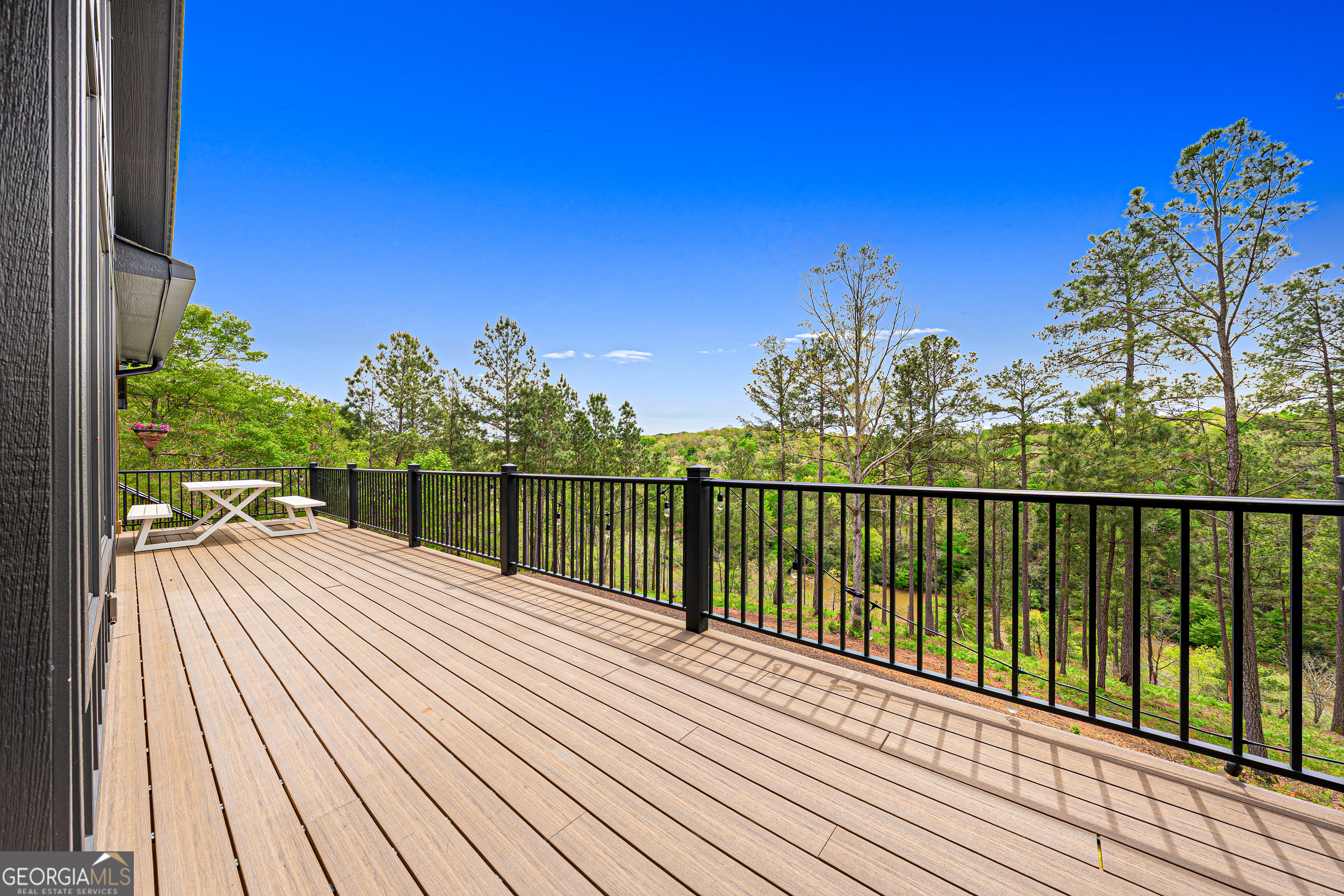 630 Human Road Property Photo 16