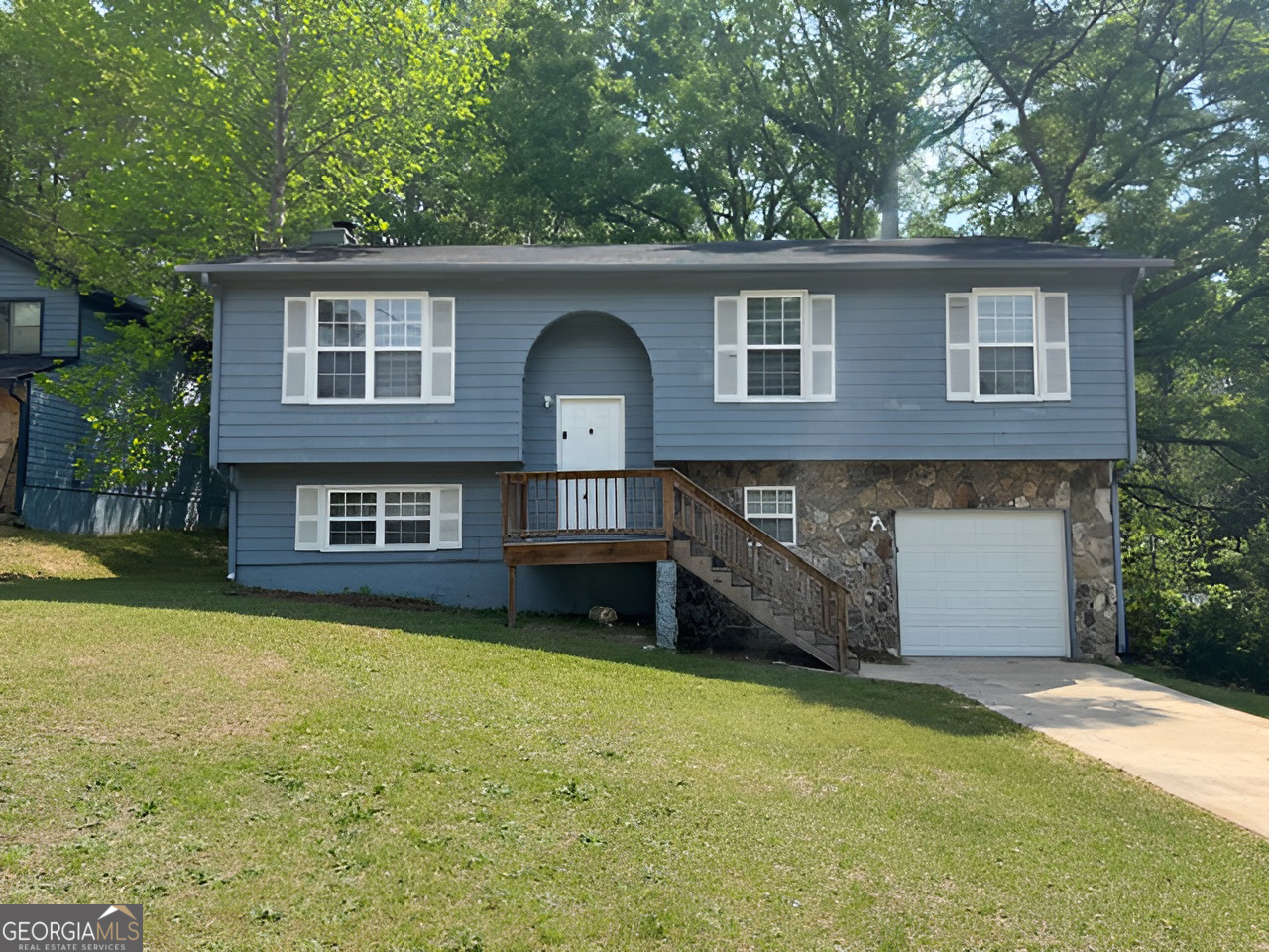 3090 Creel Road Property Photo 1