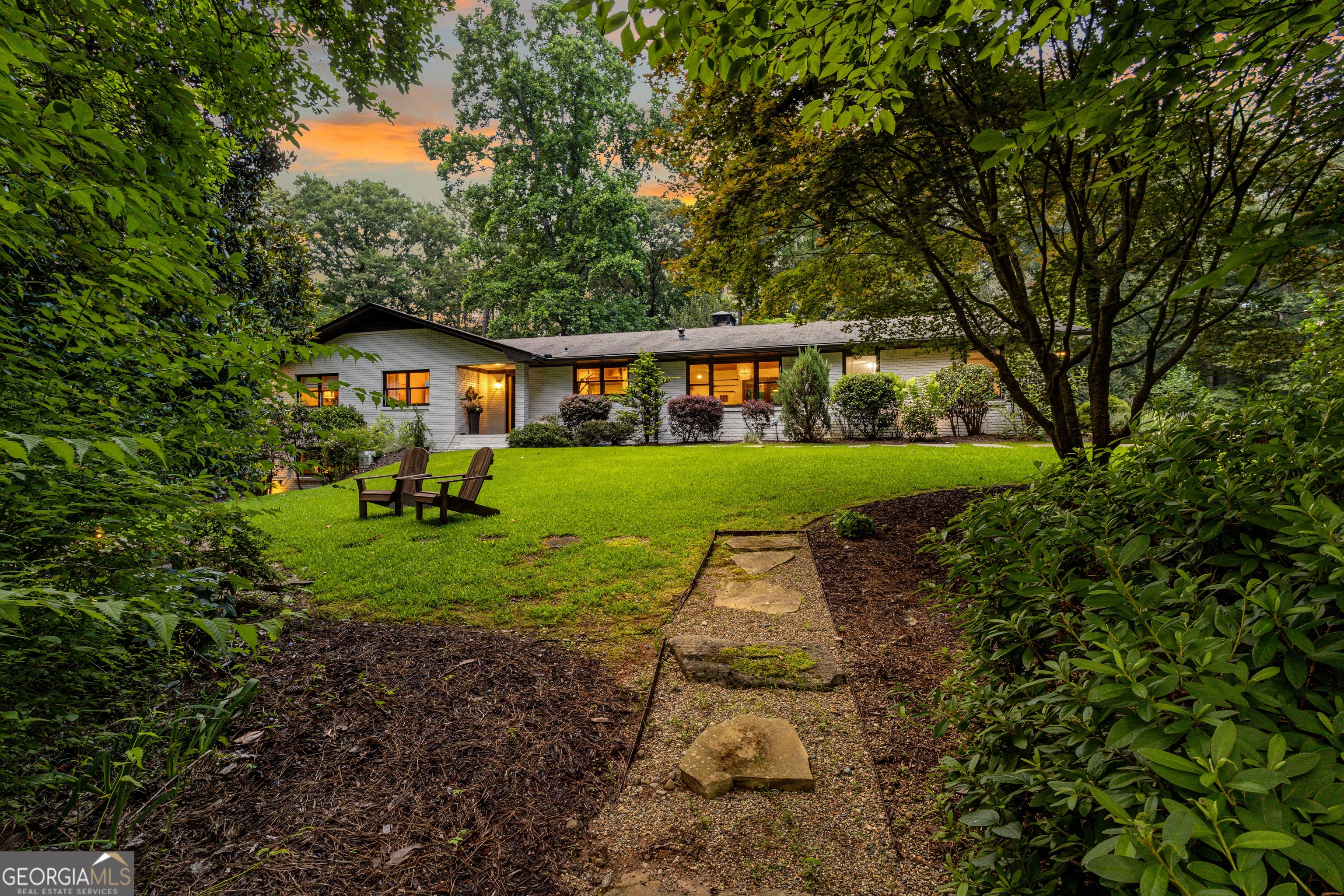 7350 Ono Road Property Photo 4
