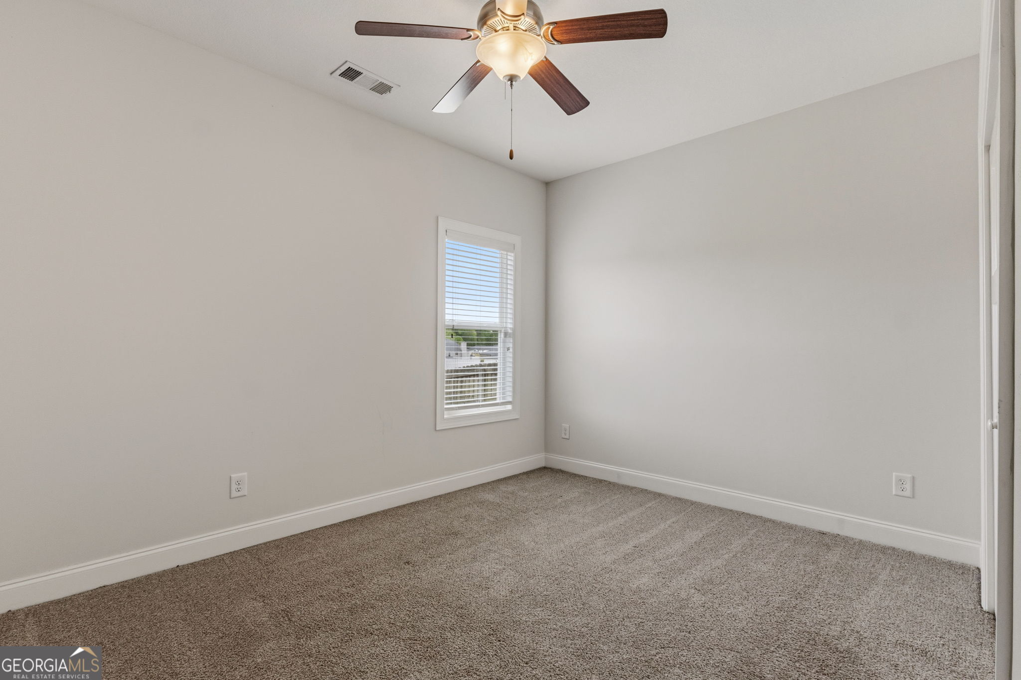 124 Cascades Court Property Photo 21