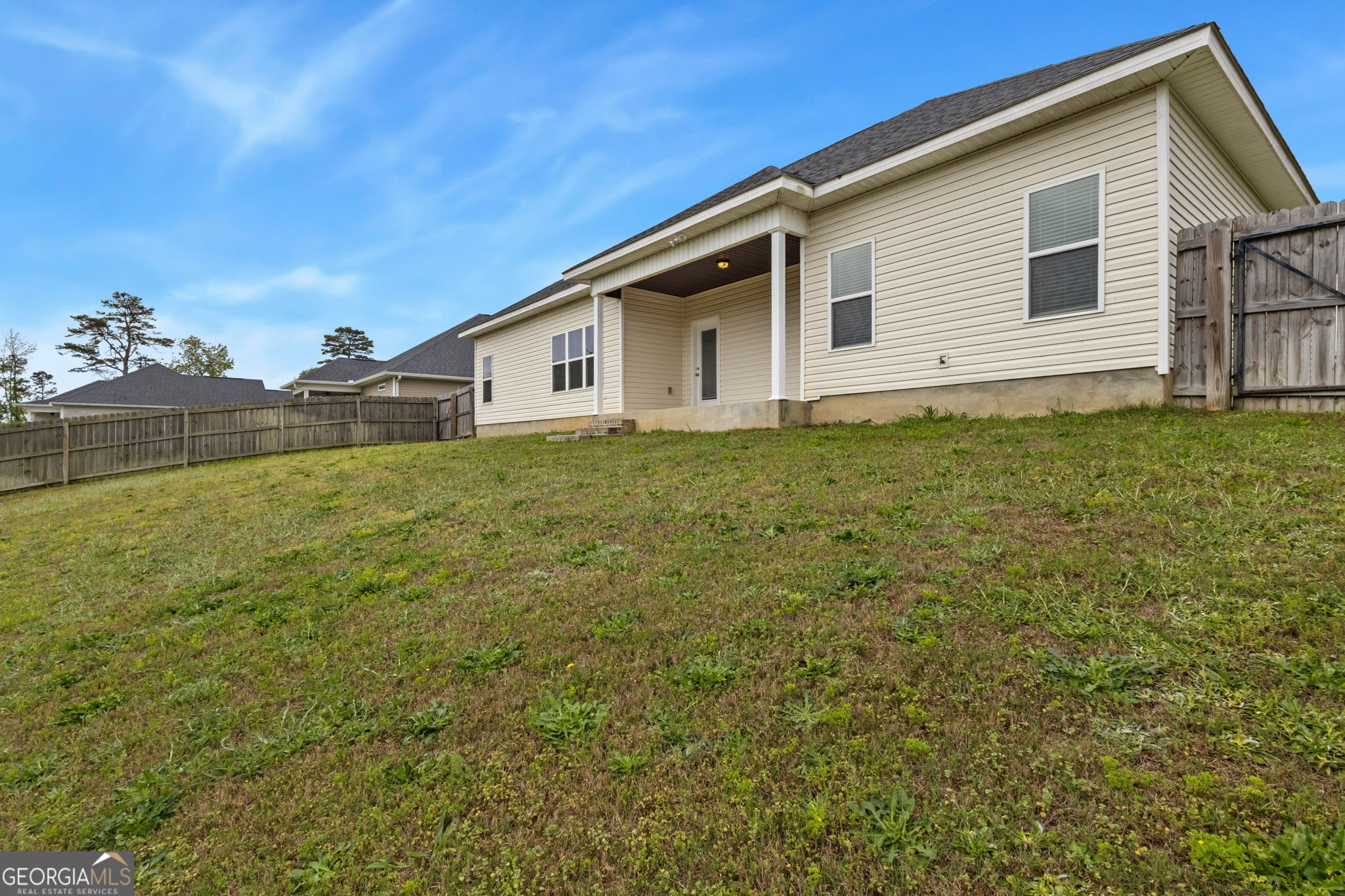 124 Cascades Court Property Photo 28