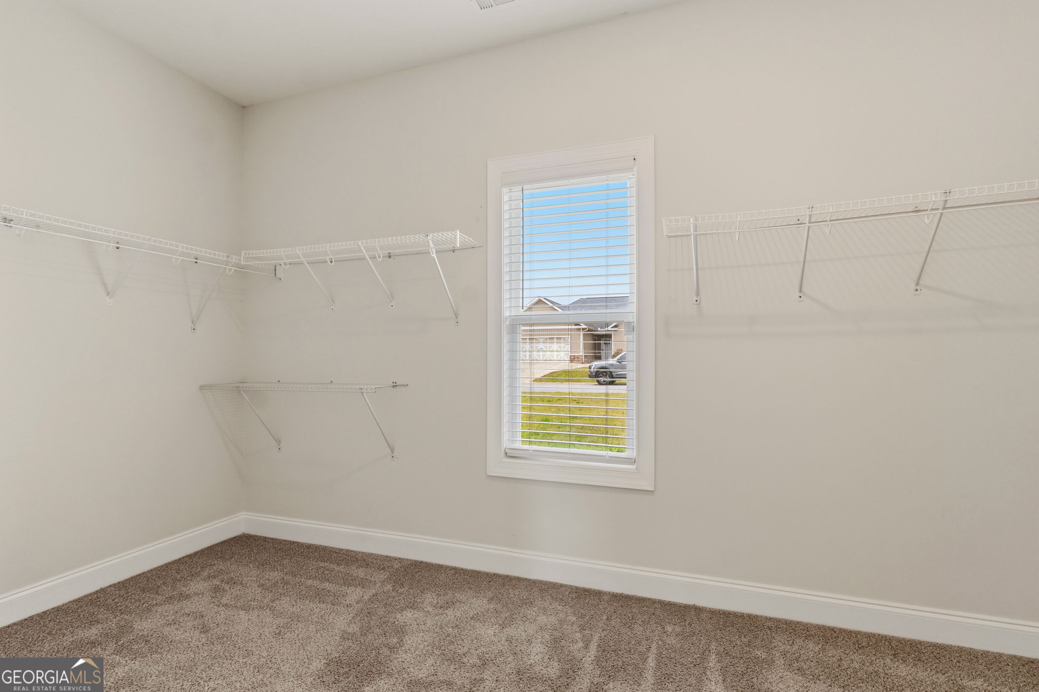 124 Cascades Court Property Photo 31