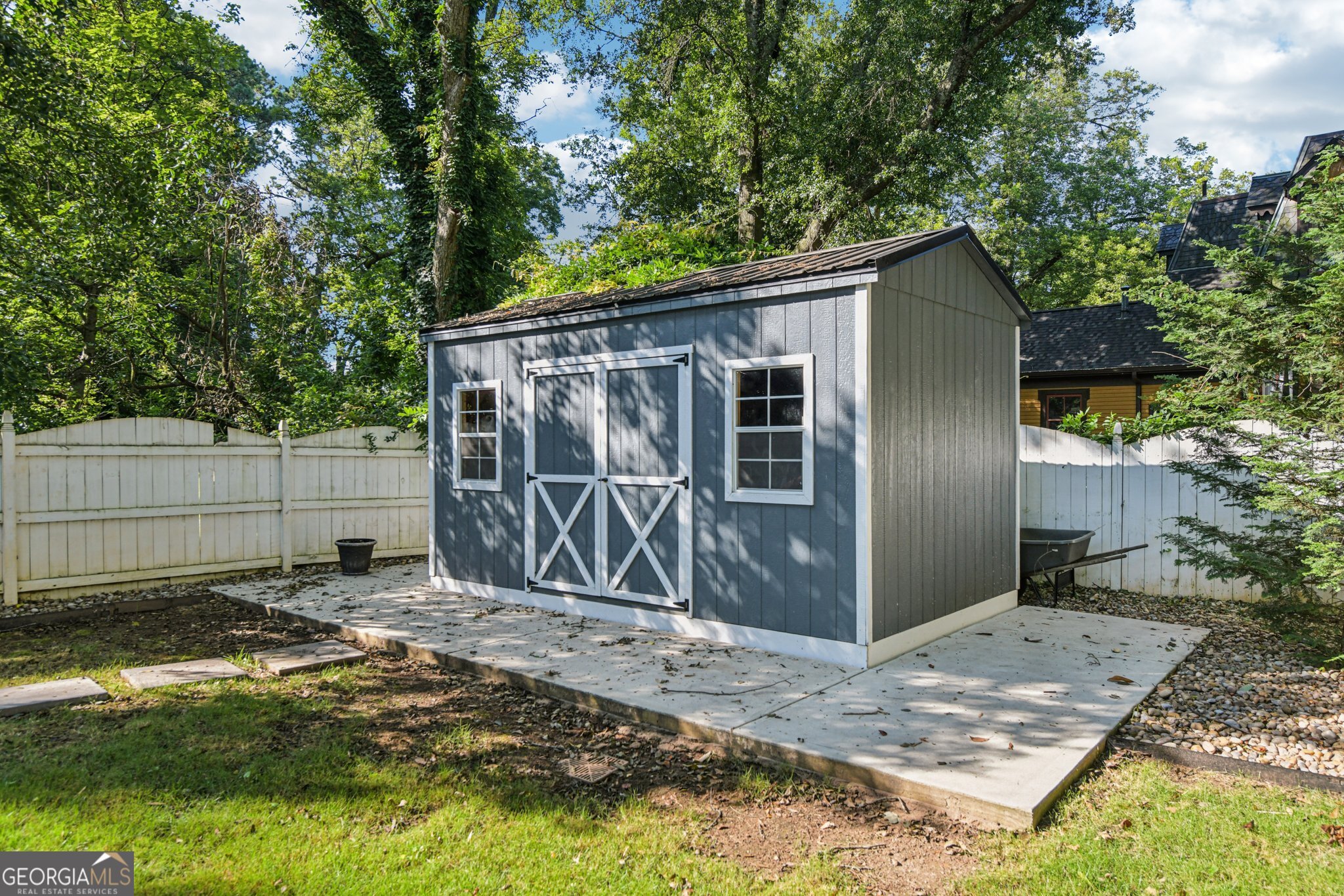 207 E Hightower Trail Property Photo 27