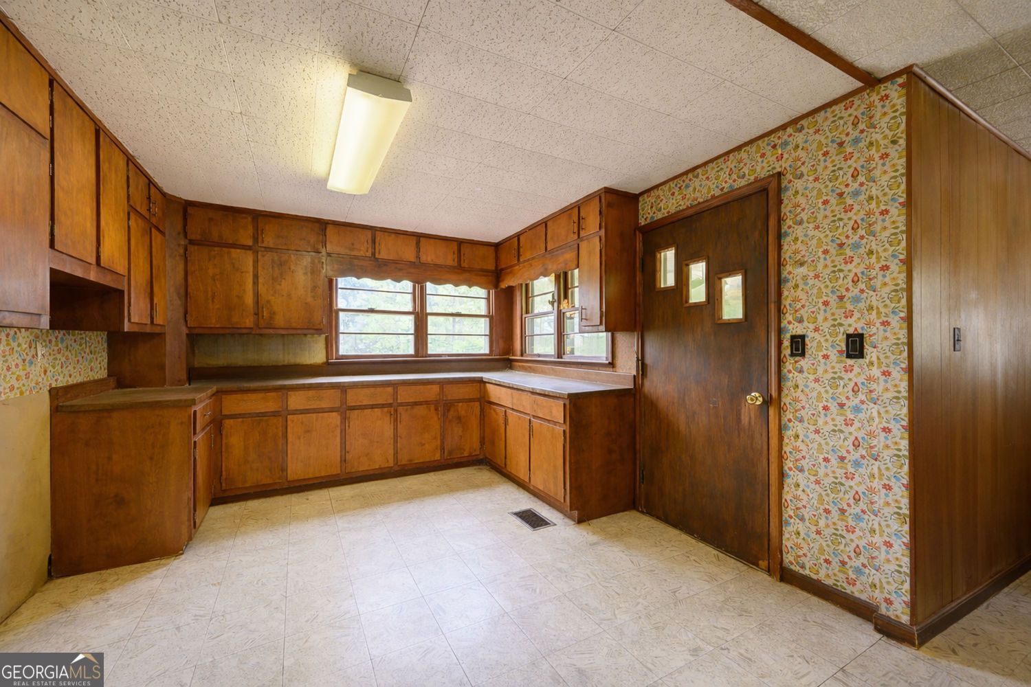 2704 County Line Road Nw Property Photo 9