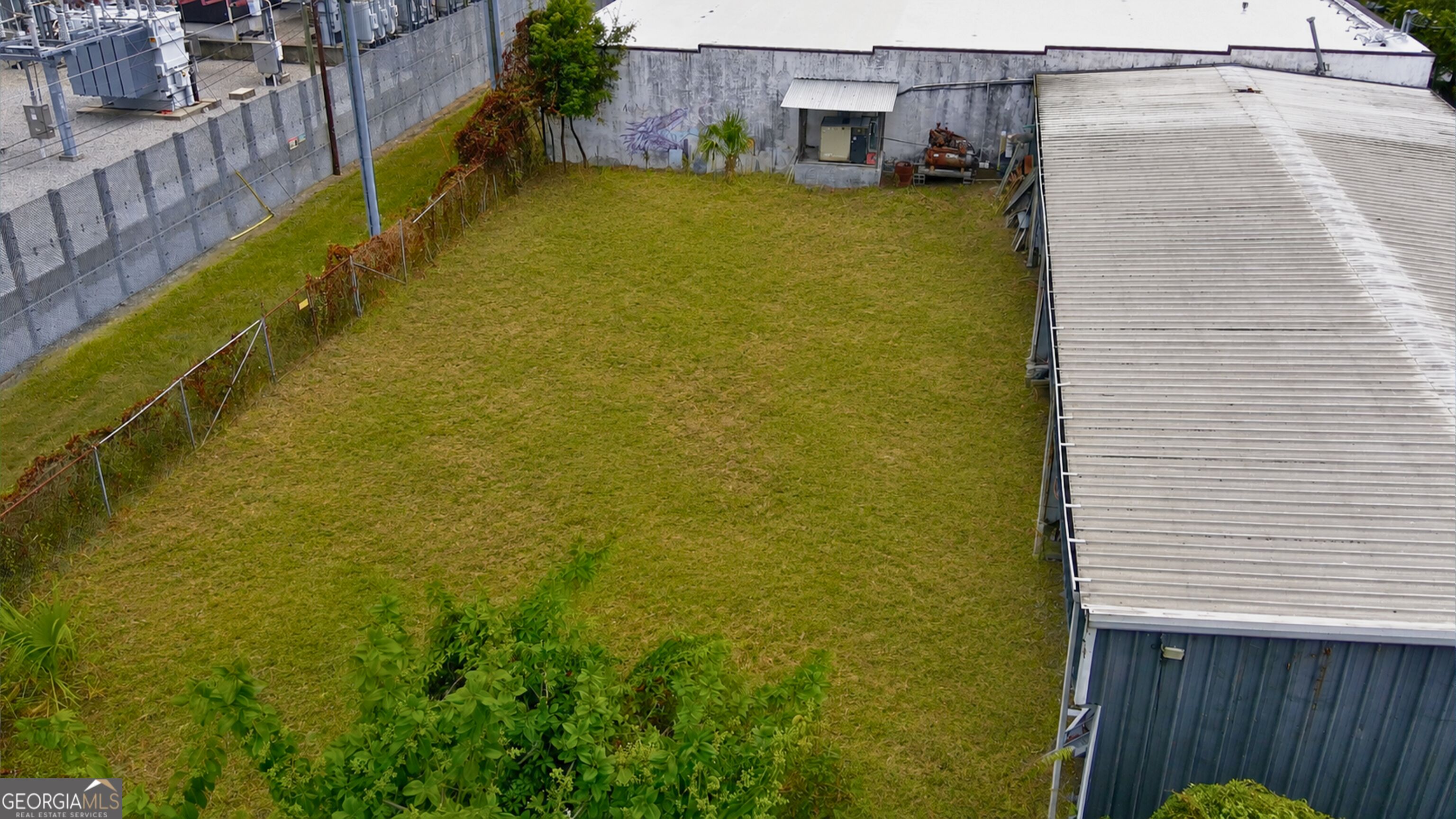 918 E Broad Street Property Photo 12