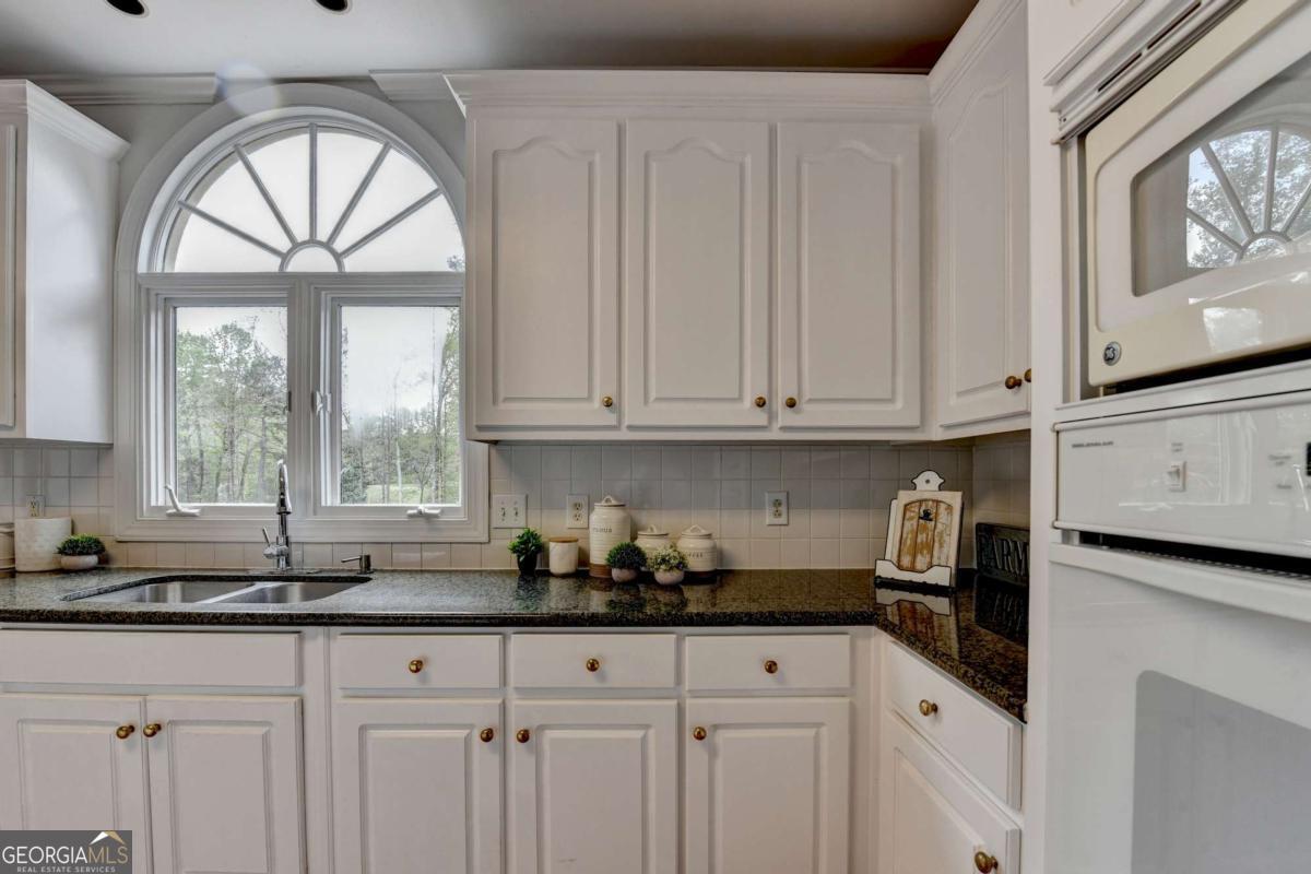 1810 Sunset Harbour Pointe Property Photo 35