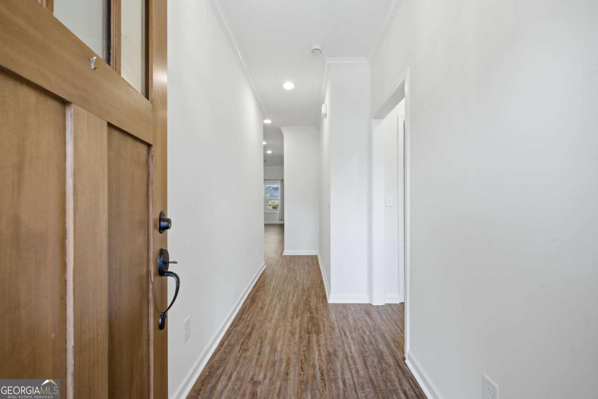 608 Spring Water Property Photo 6
