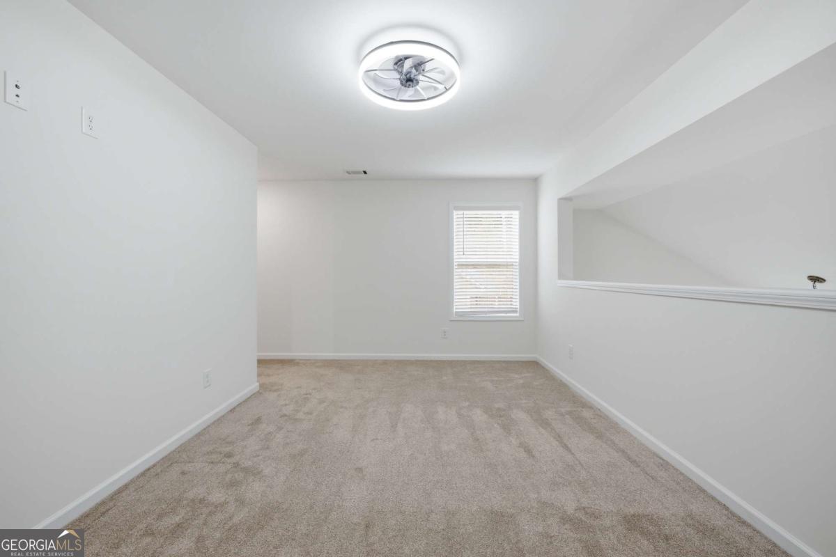 608 Spring Water Property Photo 29