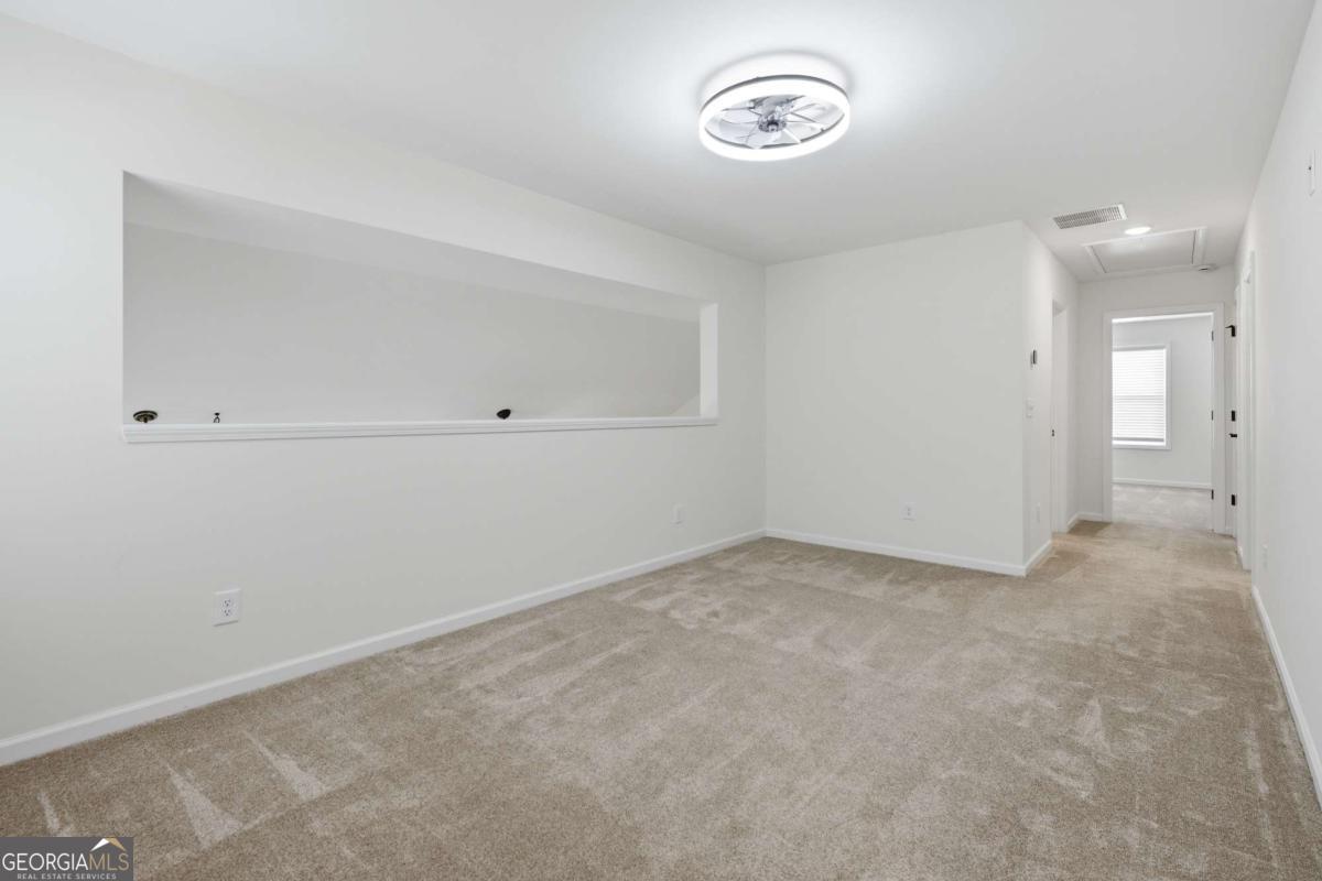 608 Spring Water Property Photo 30