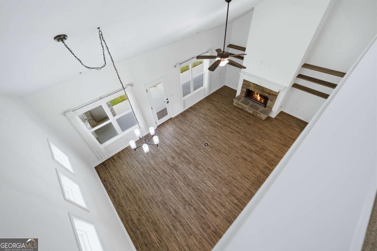 608 Spring Water Property Photo 31