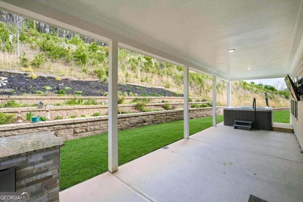 608 Spring Water Property Photo 44