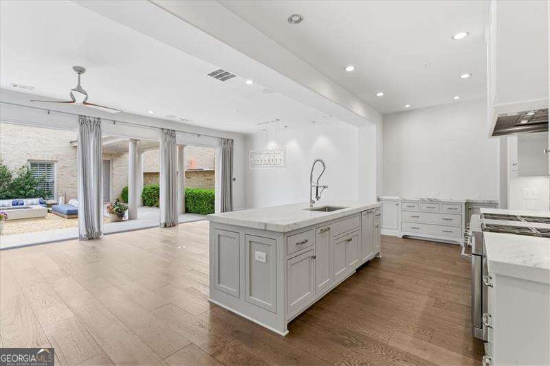 102 Grand Crescent Property Photo 16