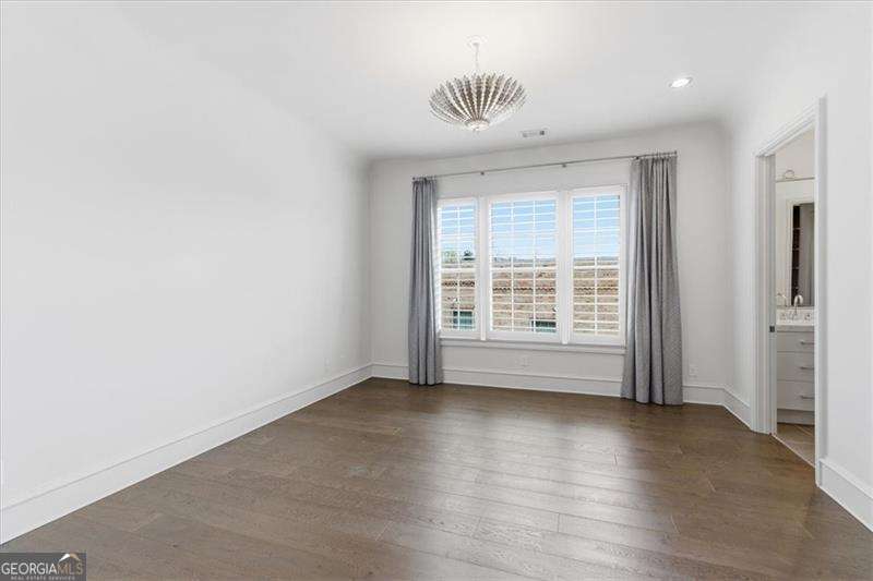 102 Grand Crescent Property Photo 36