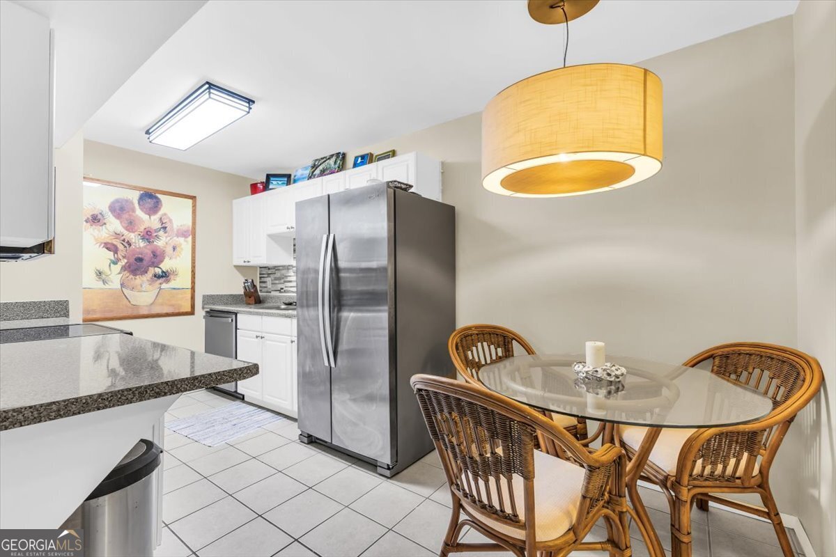 401 N Cromwell Road # T6 Property Photo 8