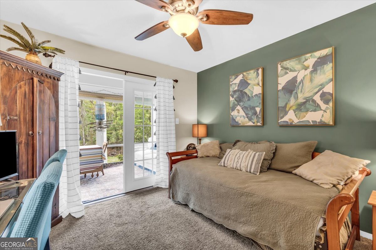 401 N Cromwell Road # T6 Property Photo 16