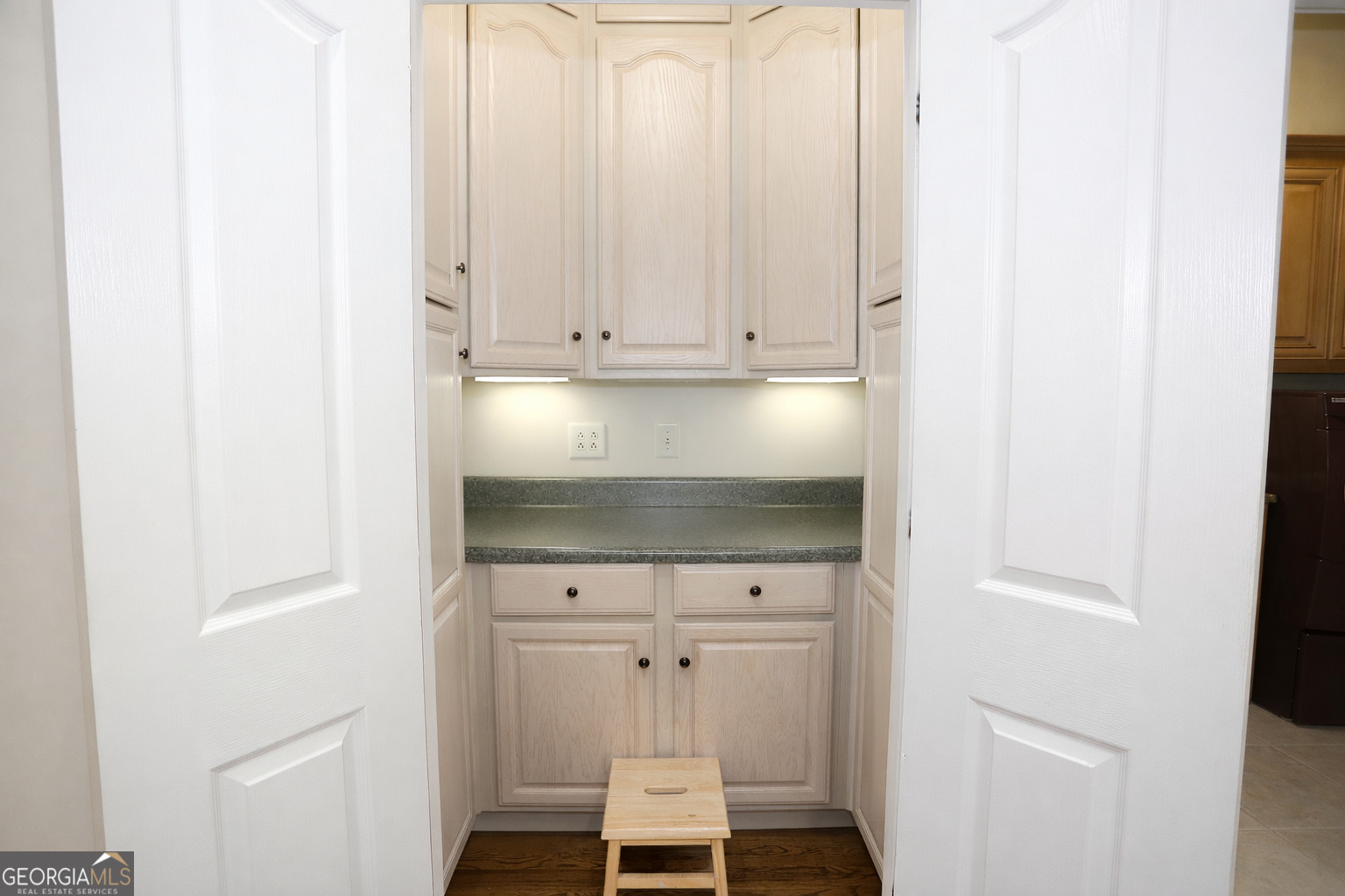 859 Tufthunter Property Photo 20