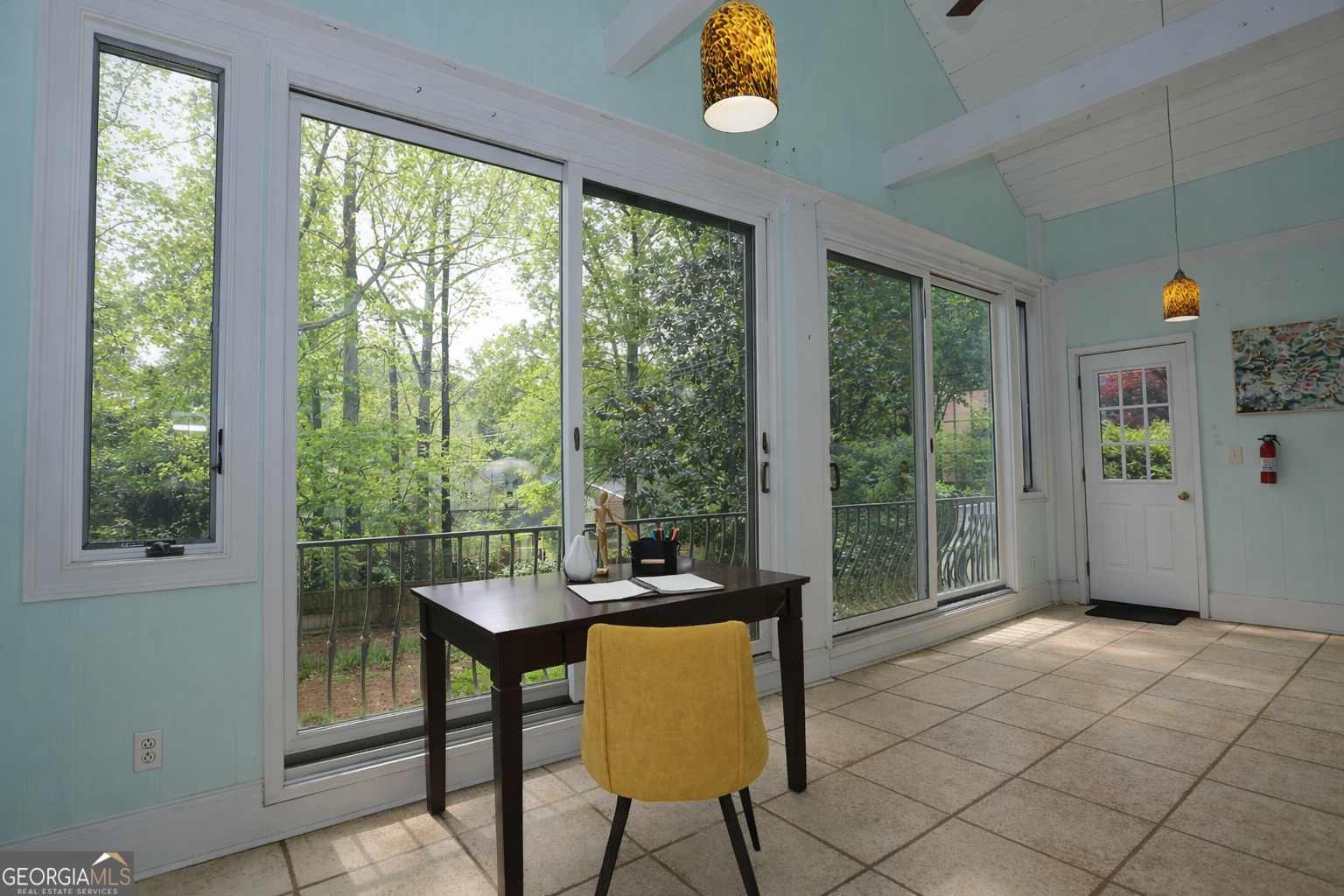 859 Tufthunter Property Photo 29