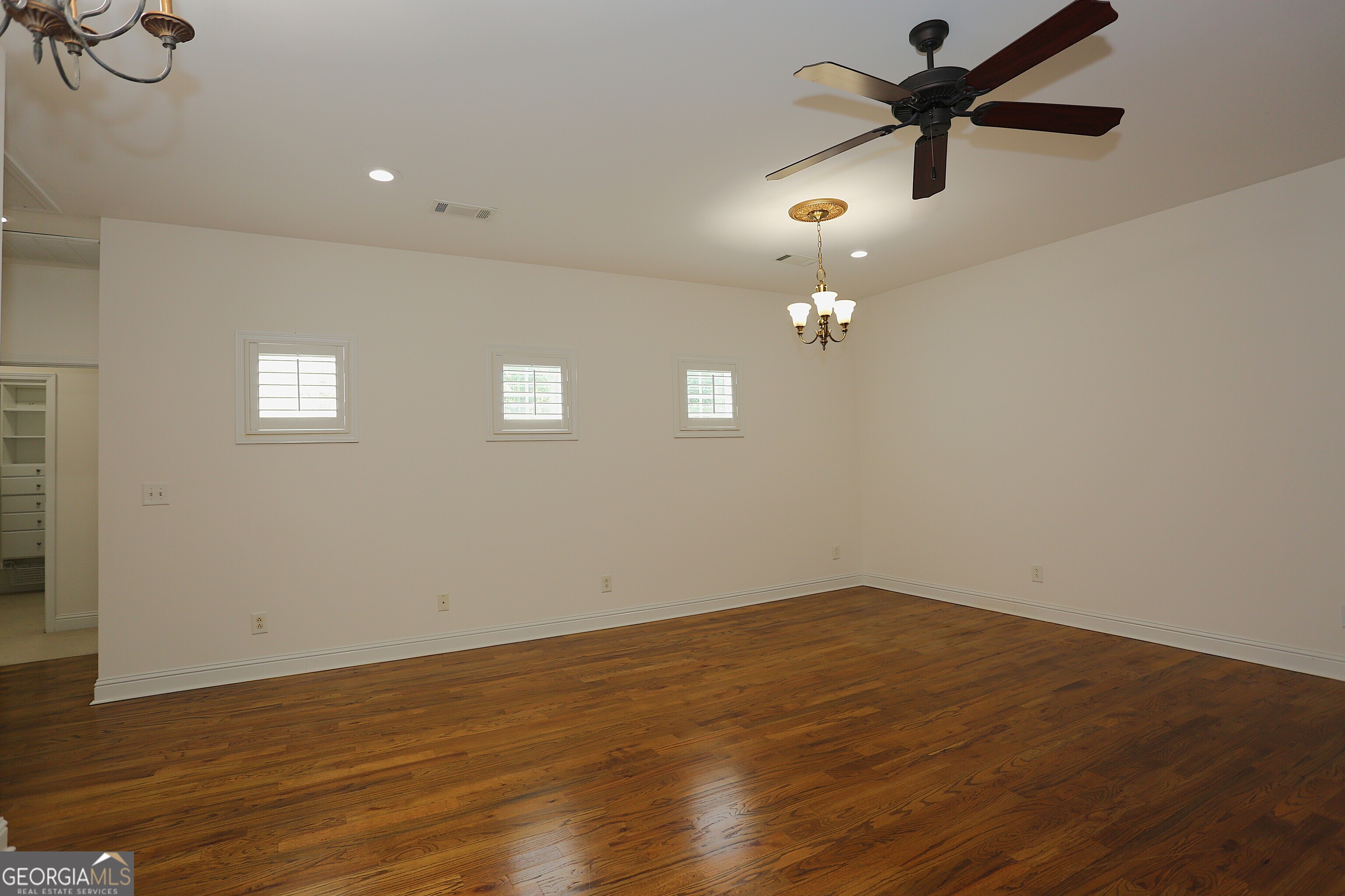 859 Tufthunter Property Photo 42