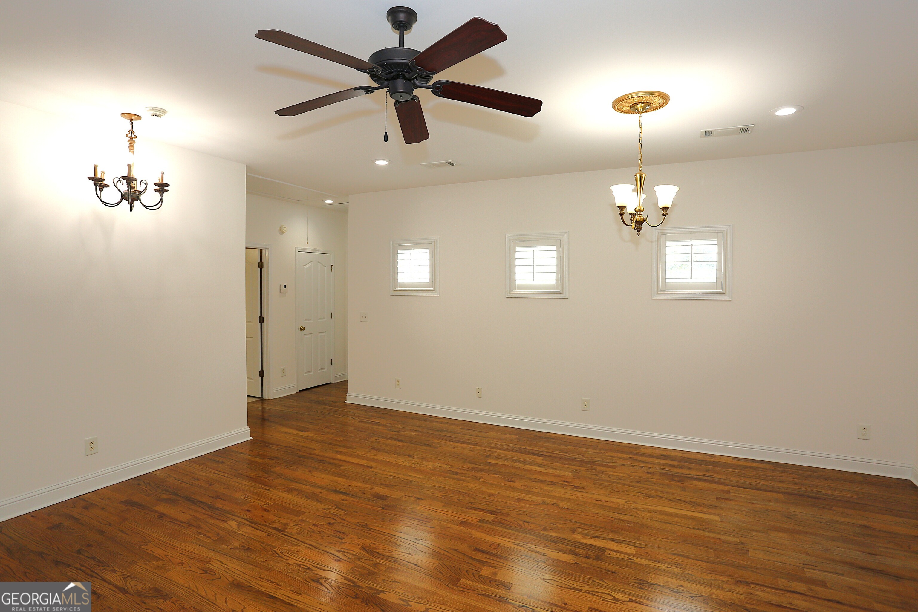 859 Tufthunter Property Photo 43