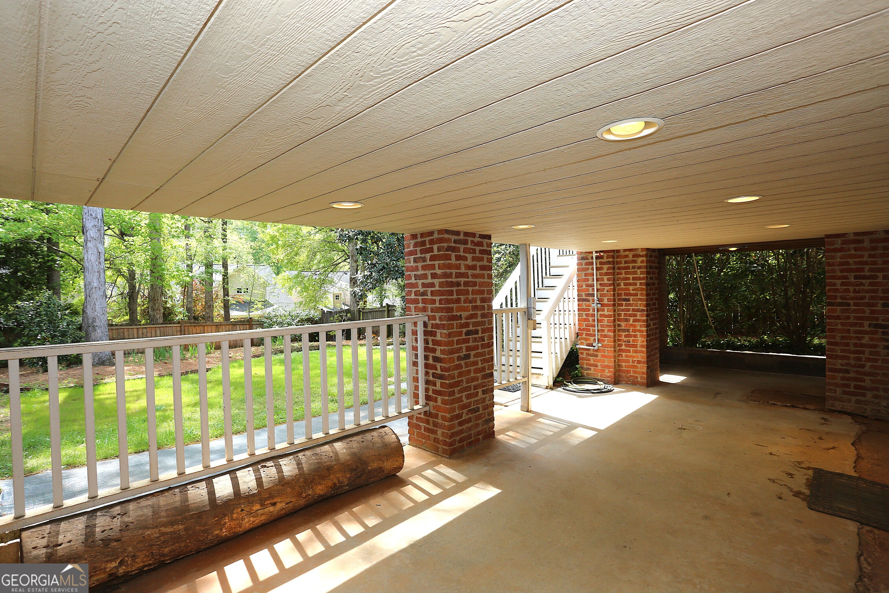 859 Tufthunter Property Photo 74
