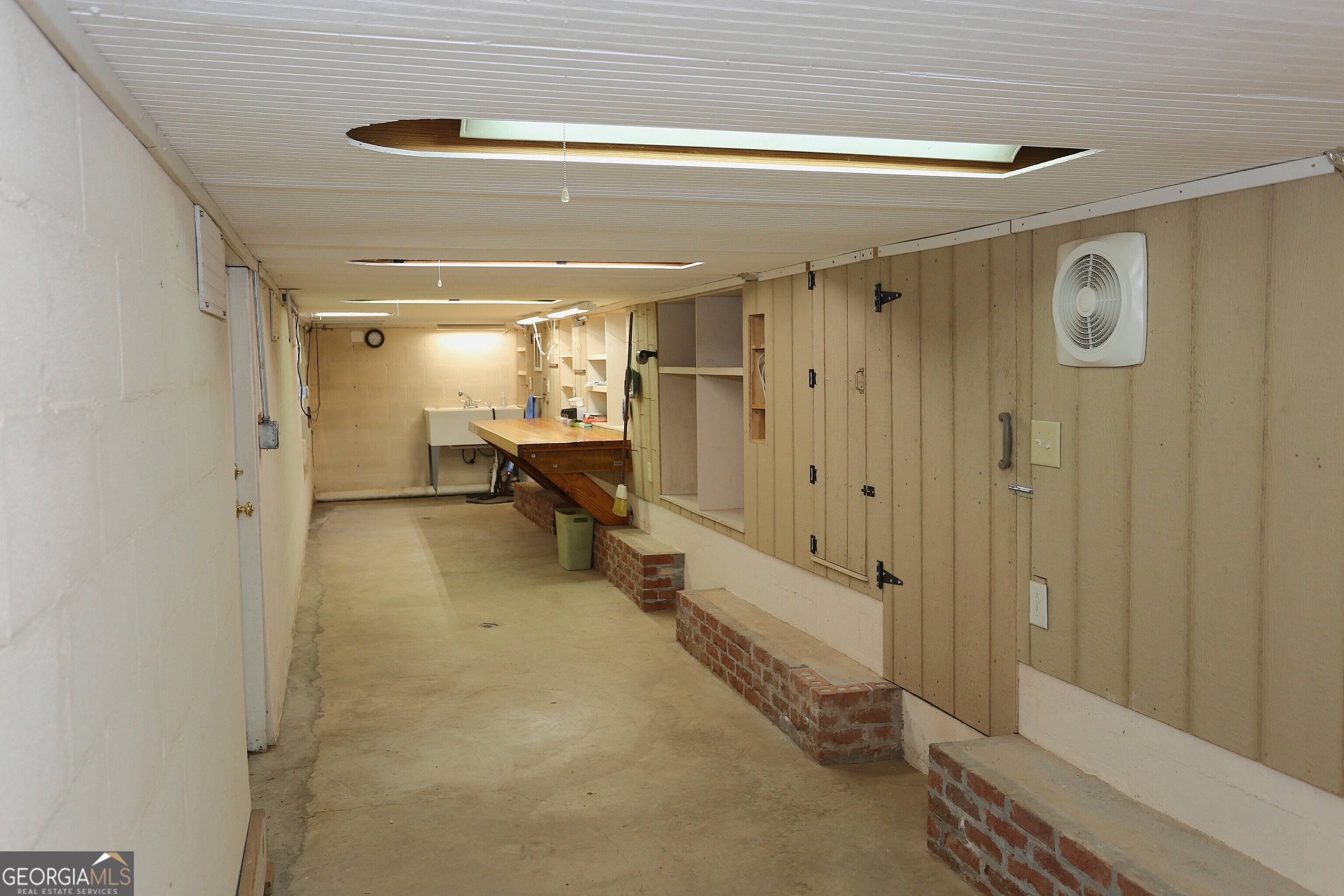 859 Tufthunter Property Photo 79