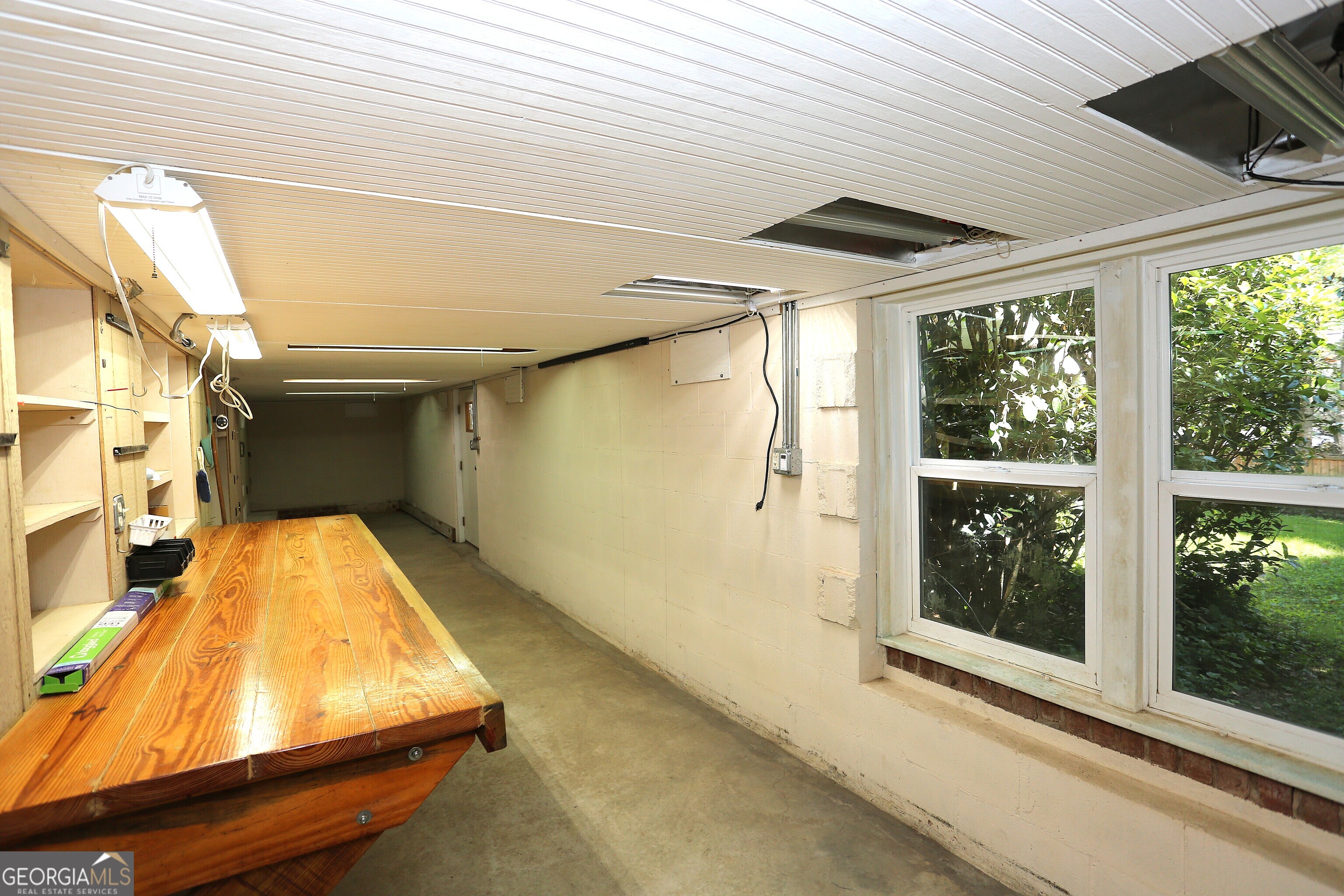859 Tufthunter Property Photo 84