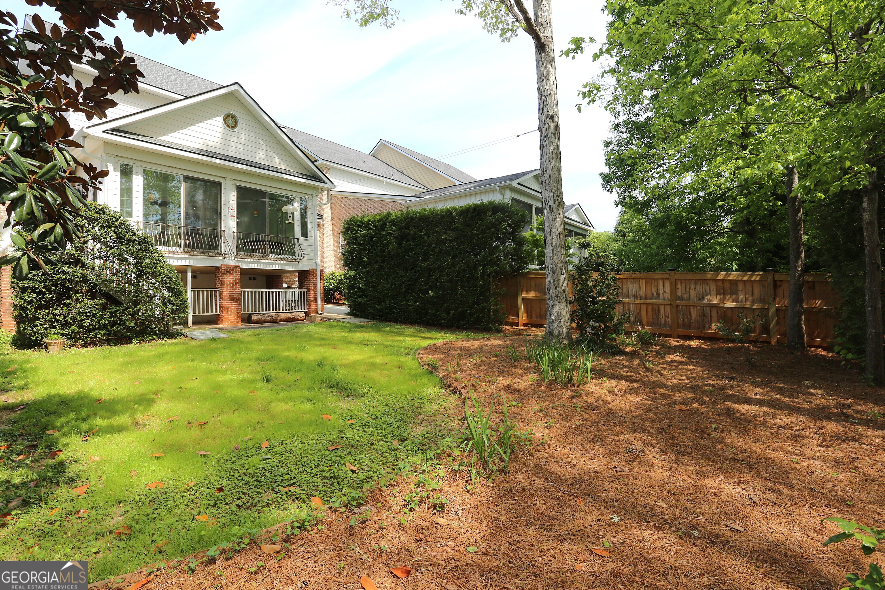 859 Tufthunter Property Photo 85