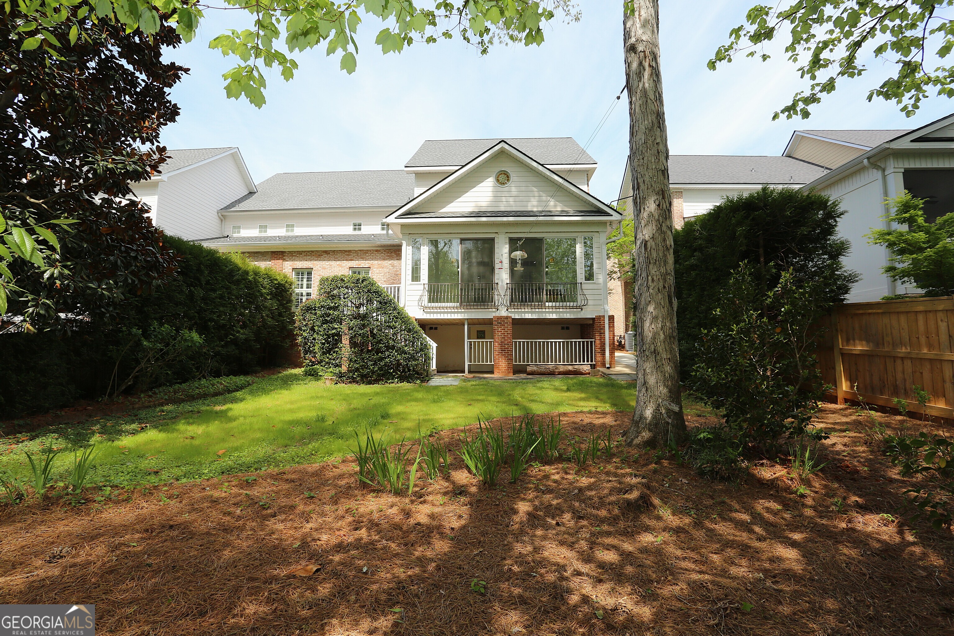 859 Tufthunter Property Photo 86