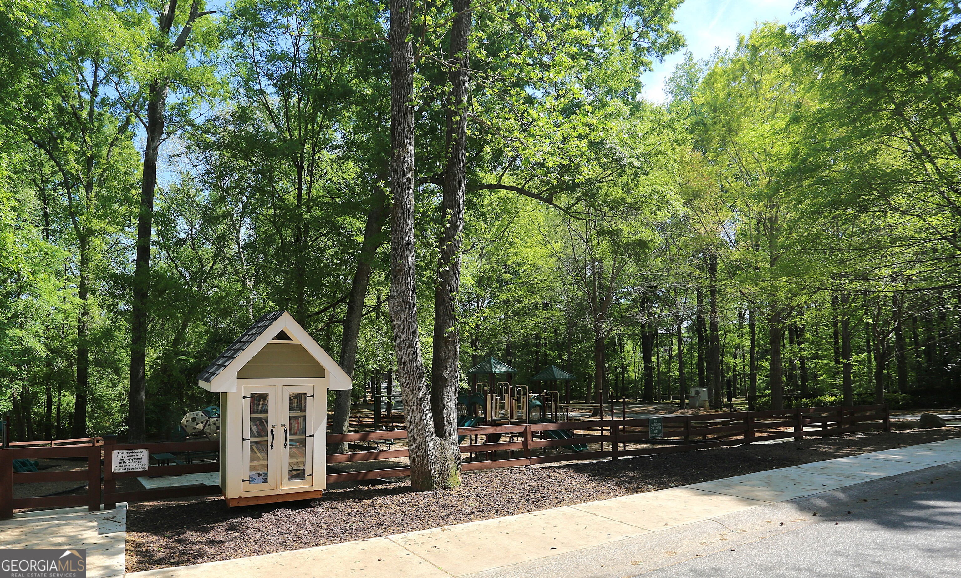 859 Tufthunter Property Photo 92