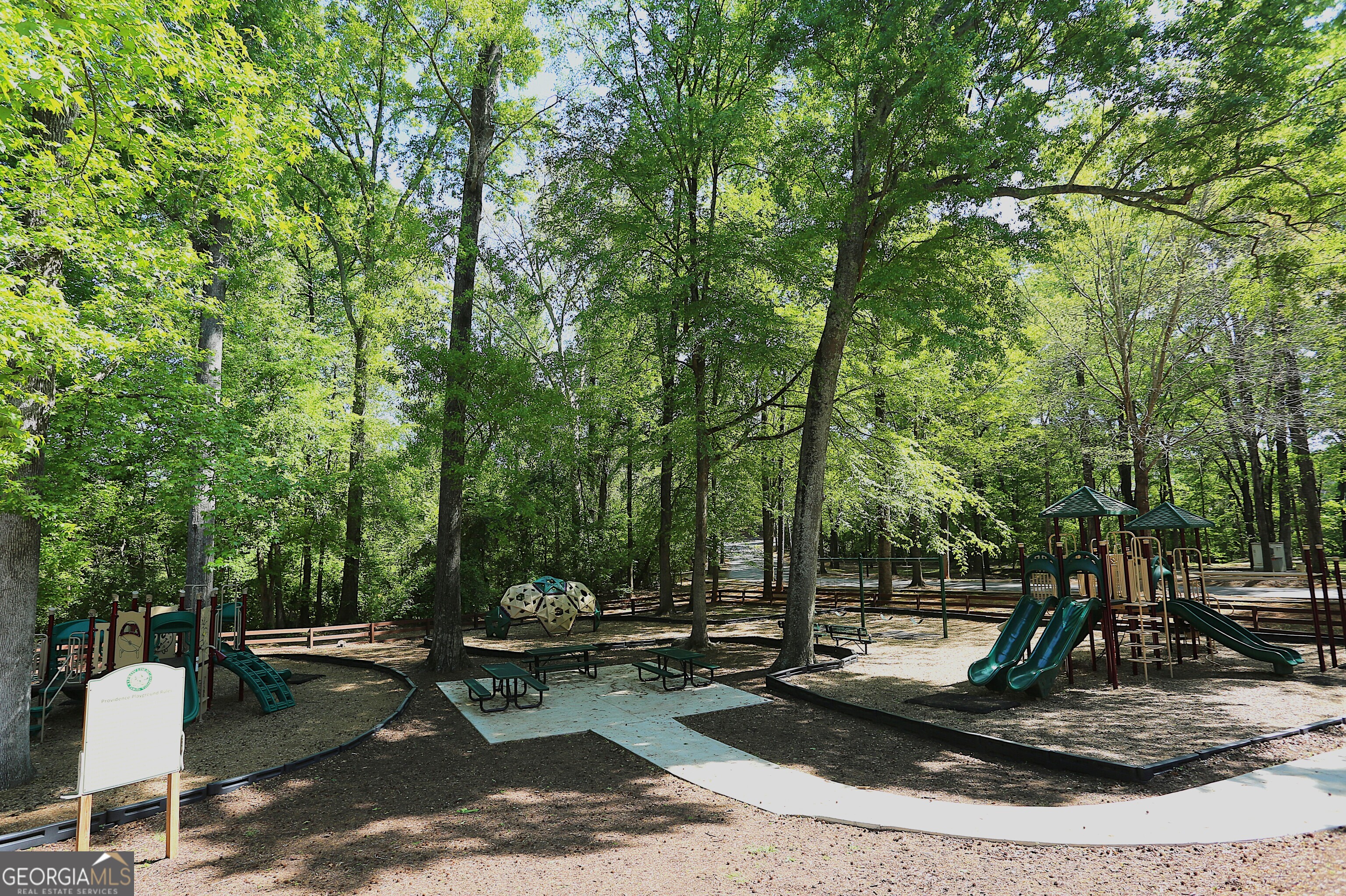 859 Tufthunter Property Photo 93