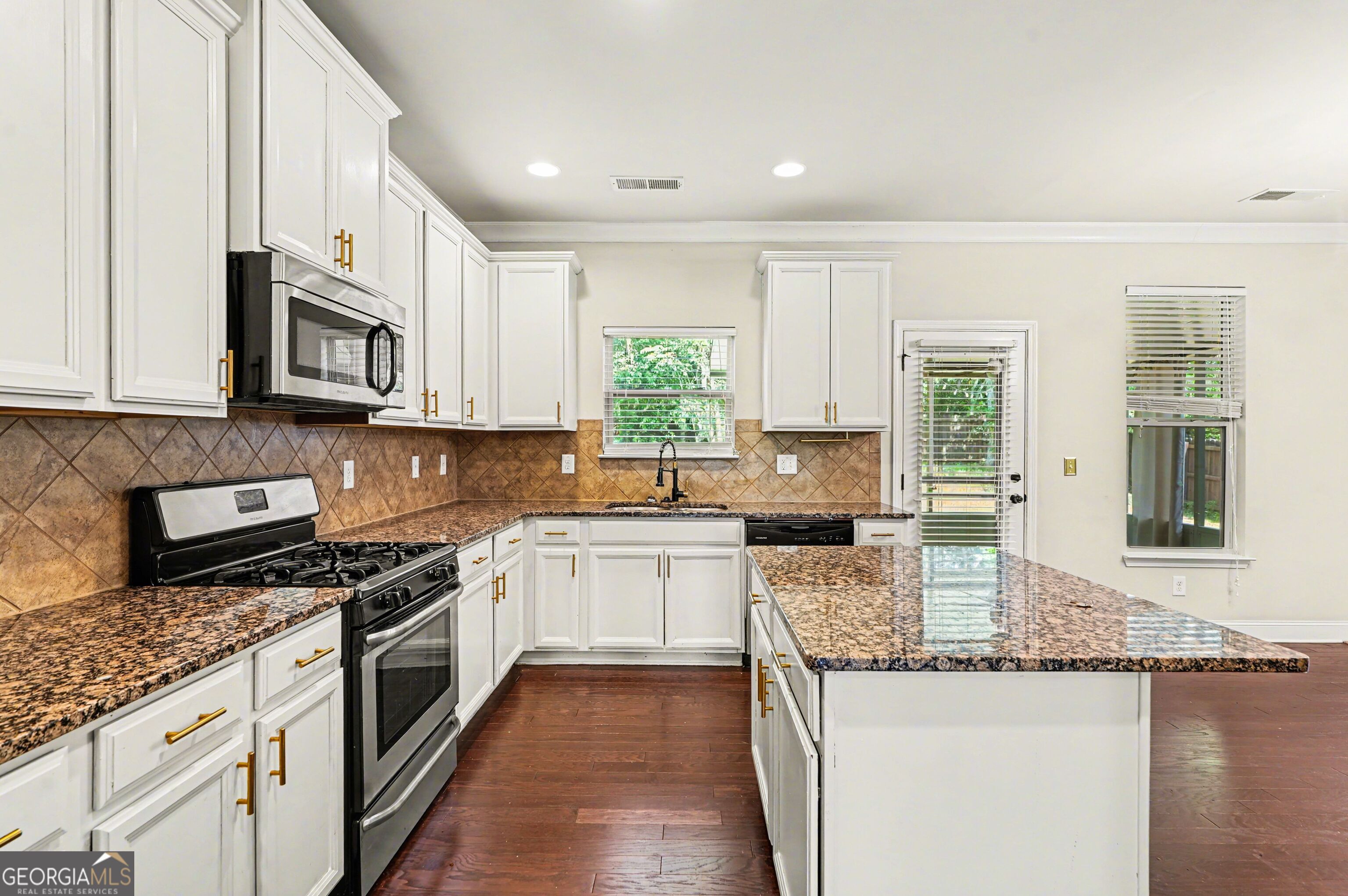 1285 Polk Crossing Property Photo 7