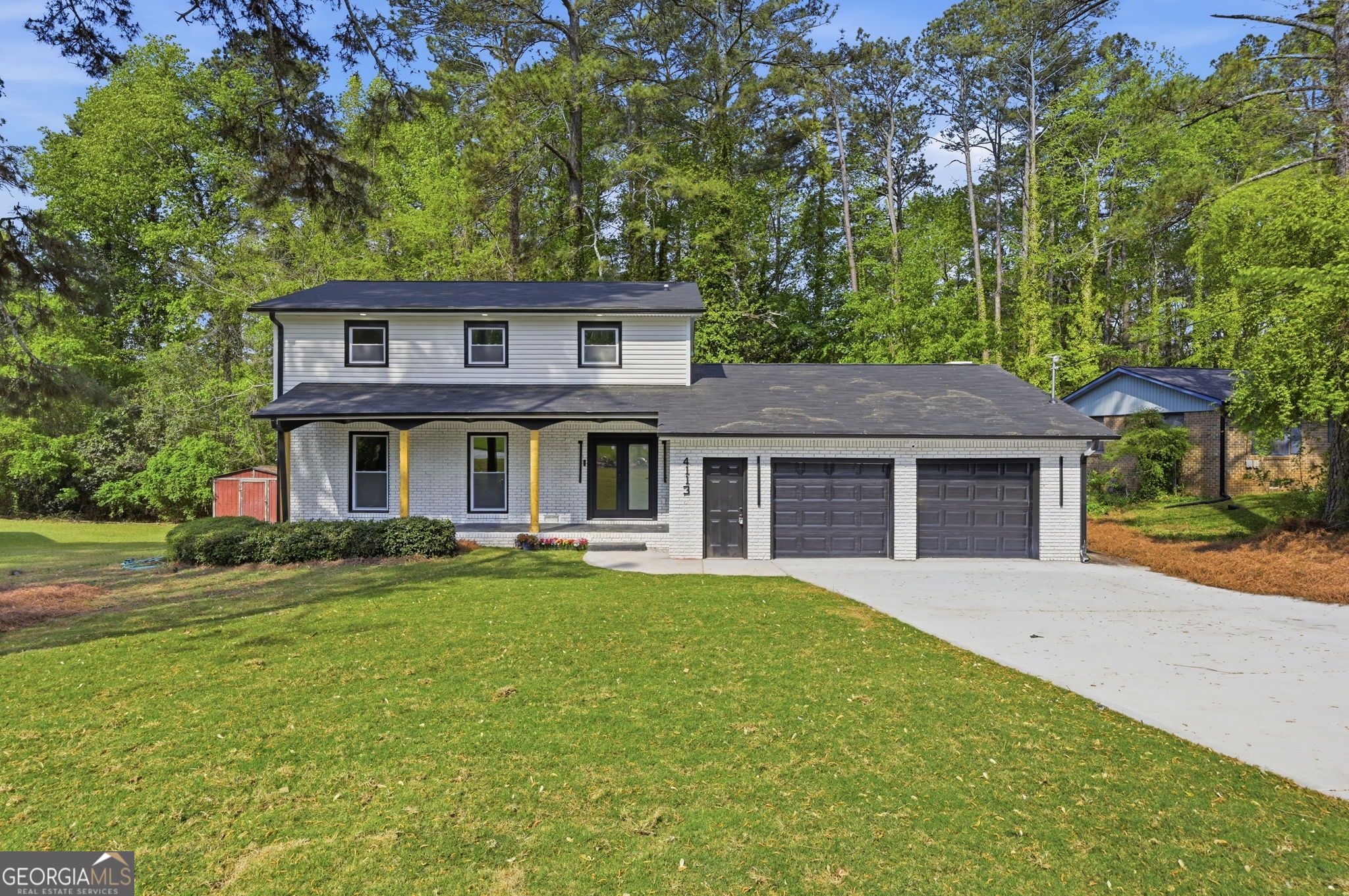 4113 Radcliffe Court Property Photo 2