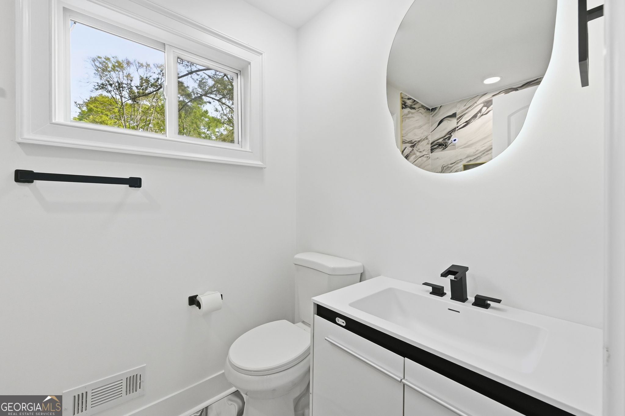 4113 Radcliffe Court Property Photo 26