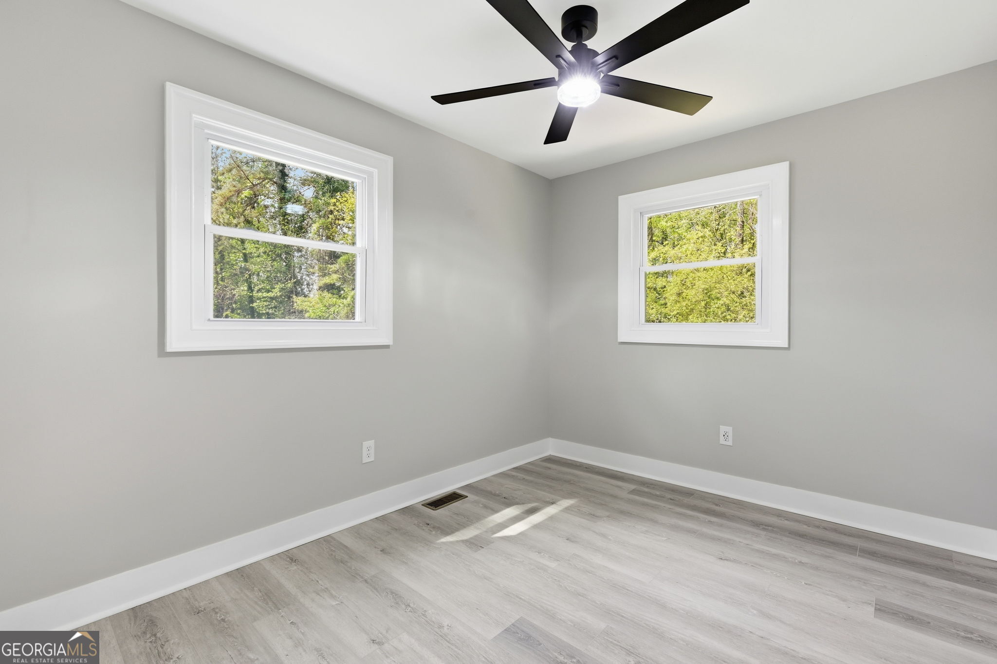 4113 Radcliffe Court Property Photo 30