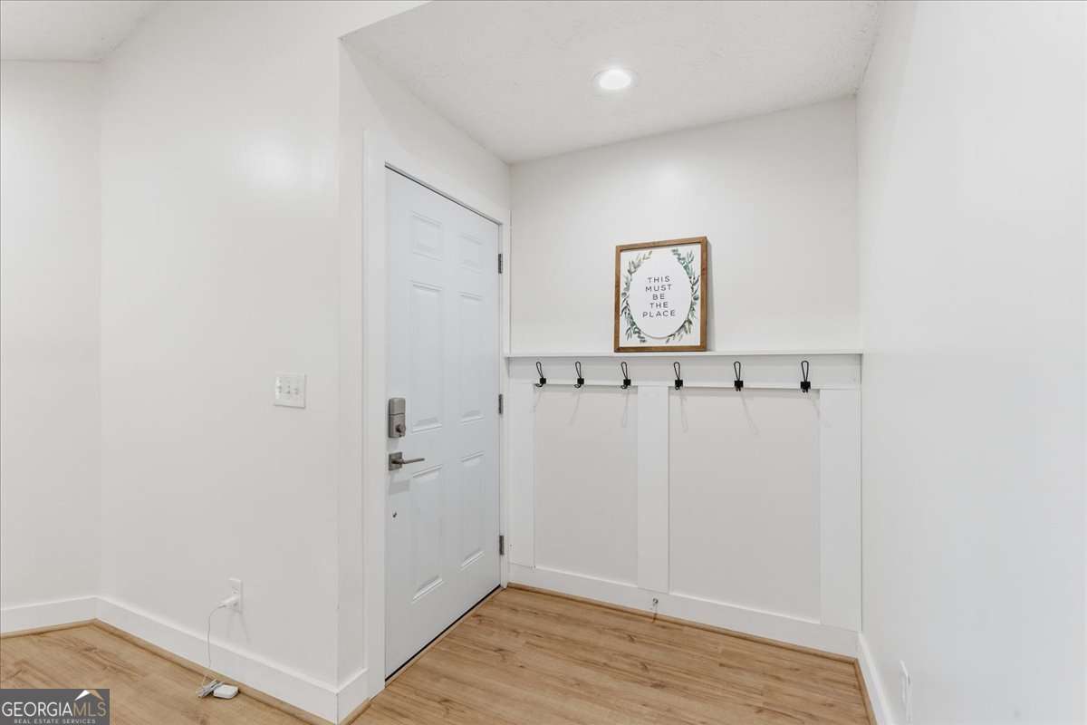 708 Parkaire Crossing Property Photo 3