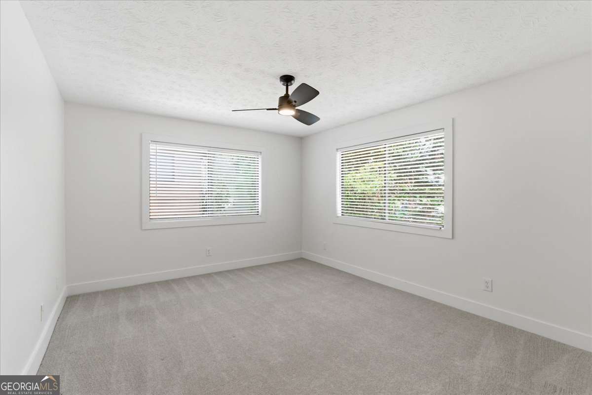708 Parkaire Crossing Property Photo 24