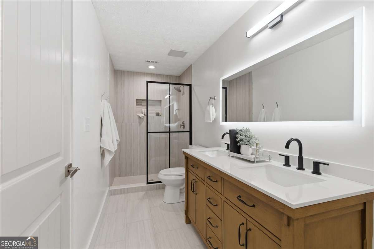 708 Parkaire Crossing Property Photo 29