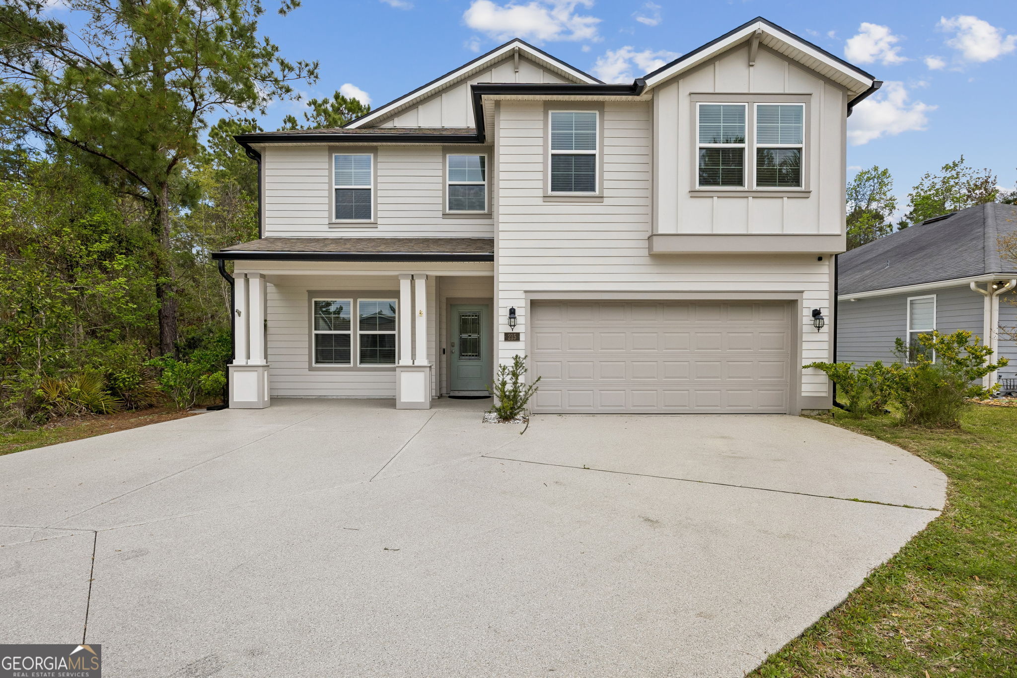 215 Holm Place Property Photo 1