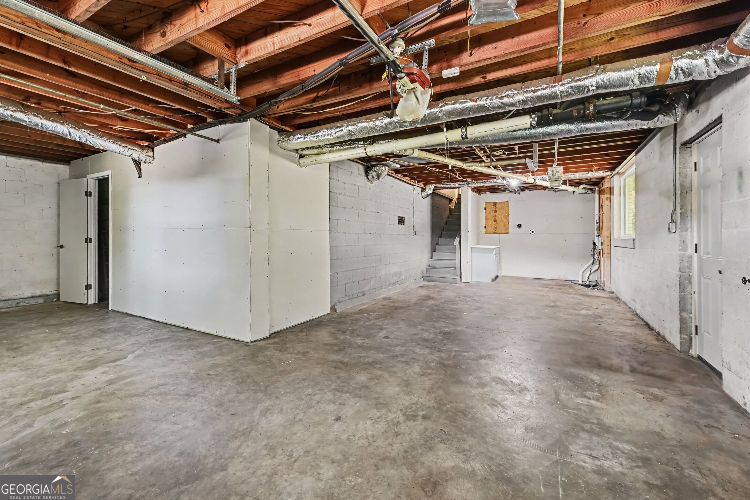 2884 Ben Hill Road Property Photo 20