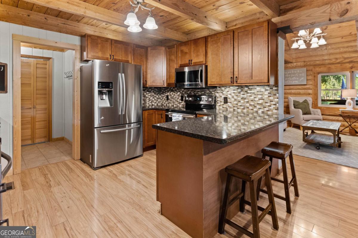 224 Loch Way Property Photo 10