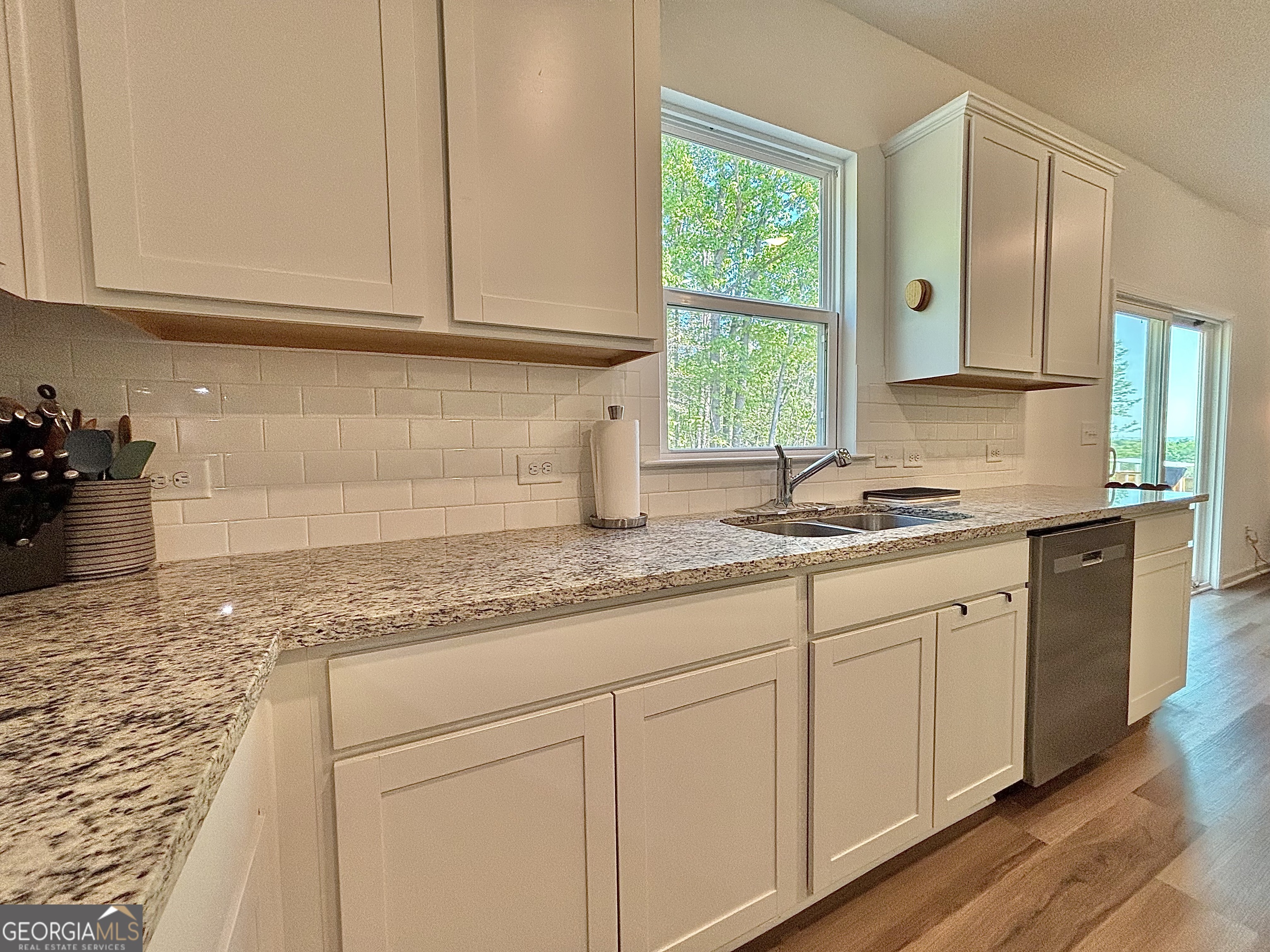 2921 Salinger Way Property Photo 24