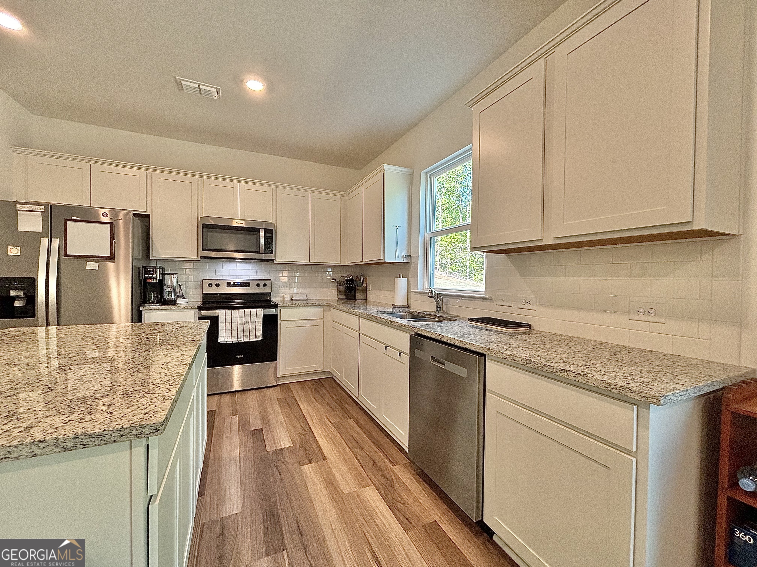2921 Salinger Way Property Photo 25
