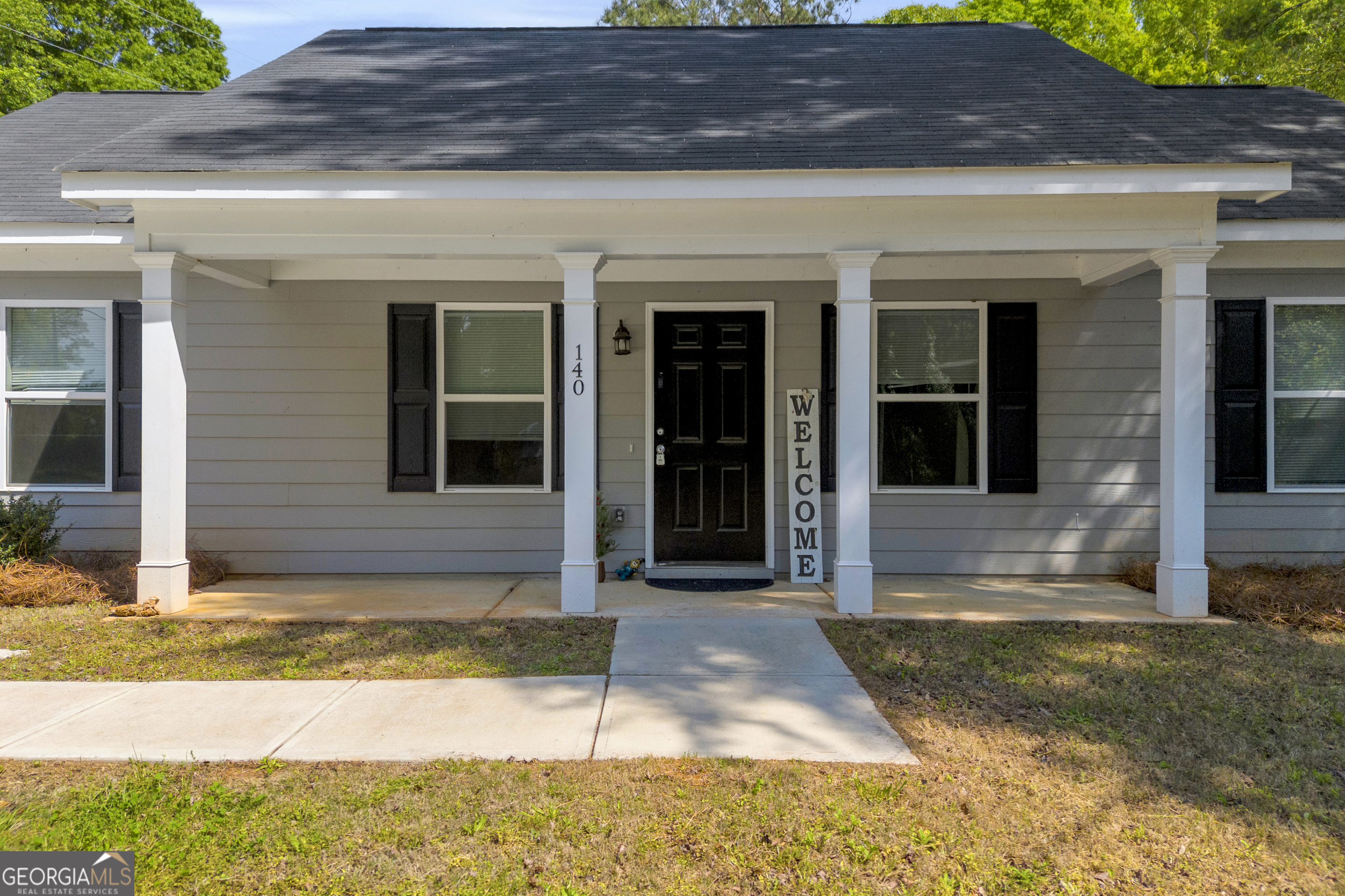 140 Rustwood Drive Property Photo 2