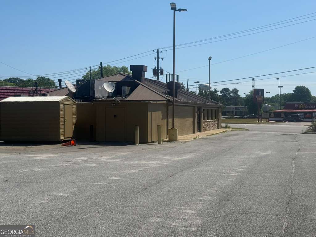 1218 South Eufaula Avenue Property Photo 7