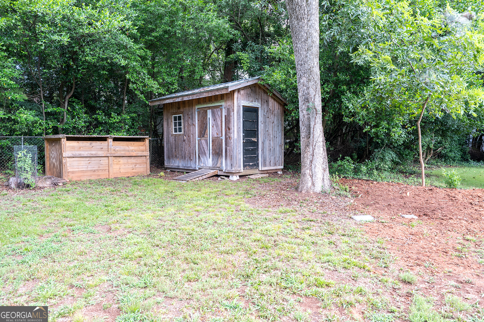 228 Parkway Drive Property Photo 41