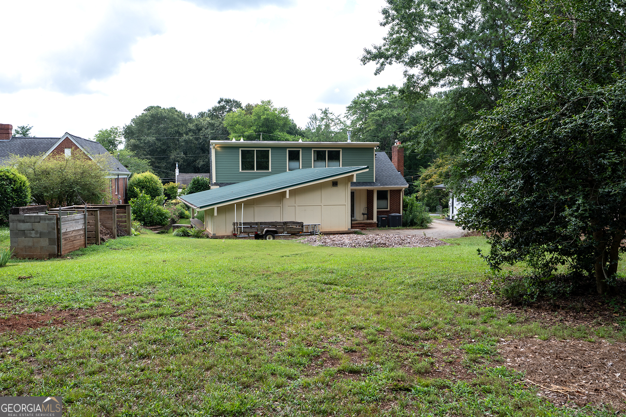 228 Parkway Drive Property Photo 43