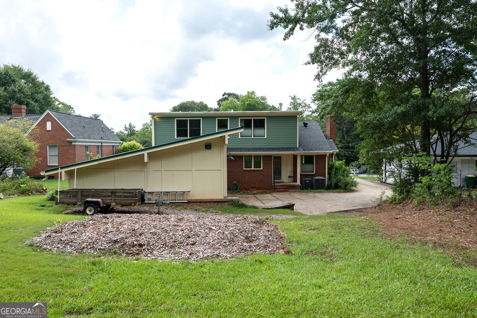 228 Parkway Drive Property Photo 44